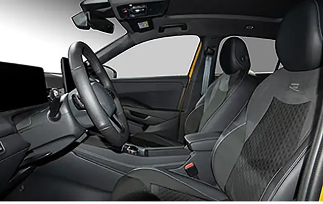 Volkswagen T-Roc view 7