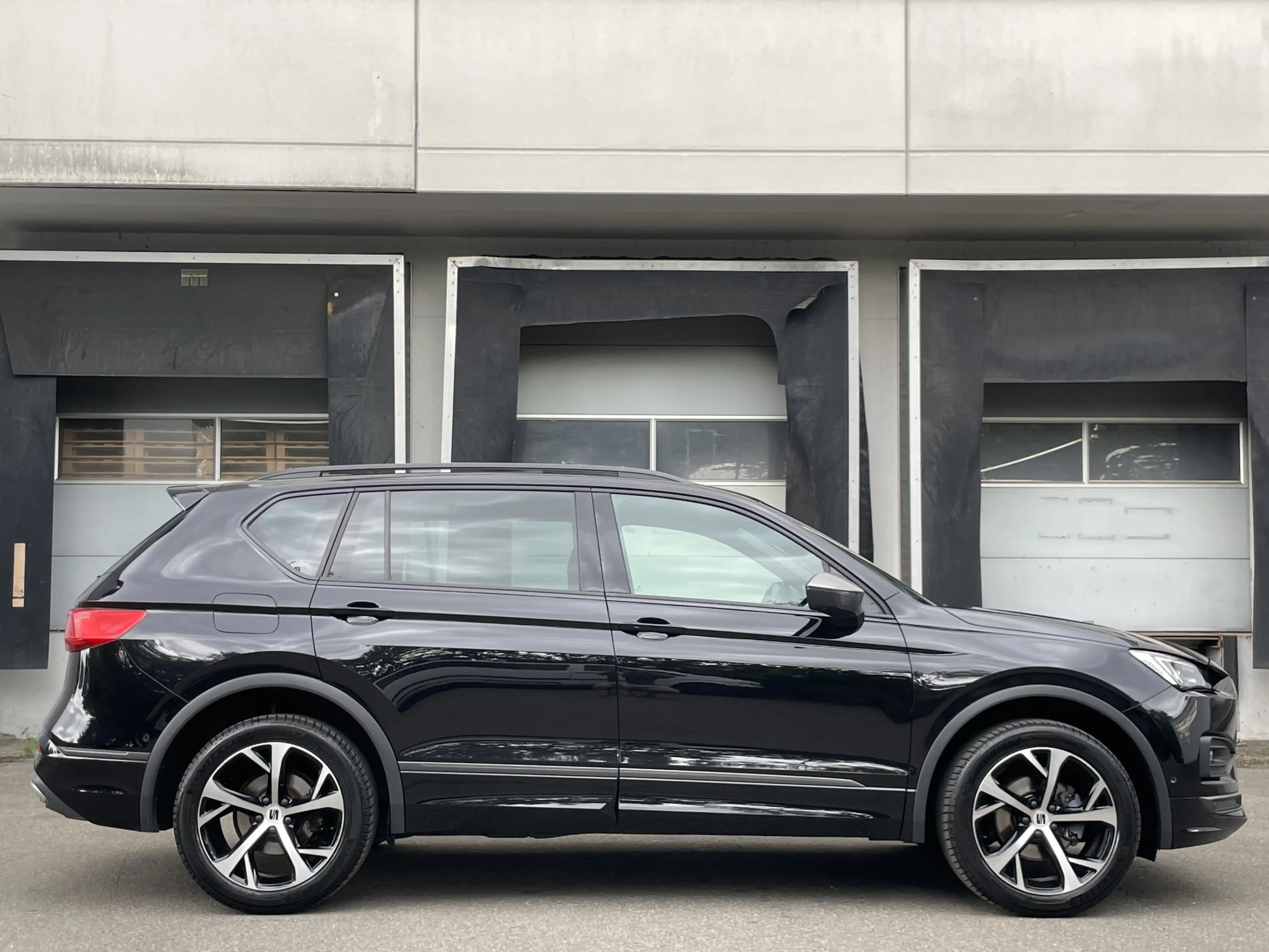 SEAT Tarraco FR DSG LED Pano ACC Memory Rü-Kamera AHK — photo 7