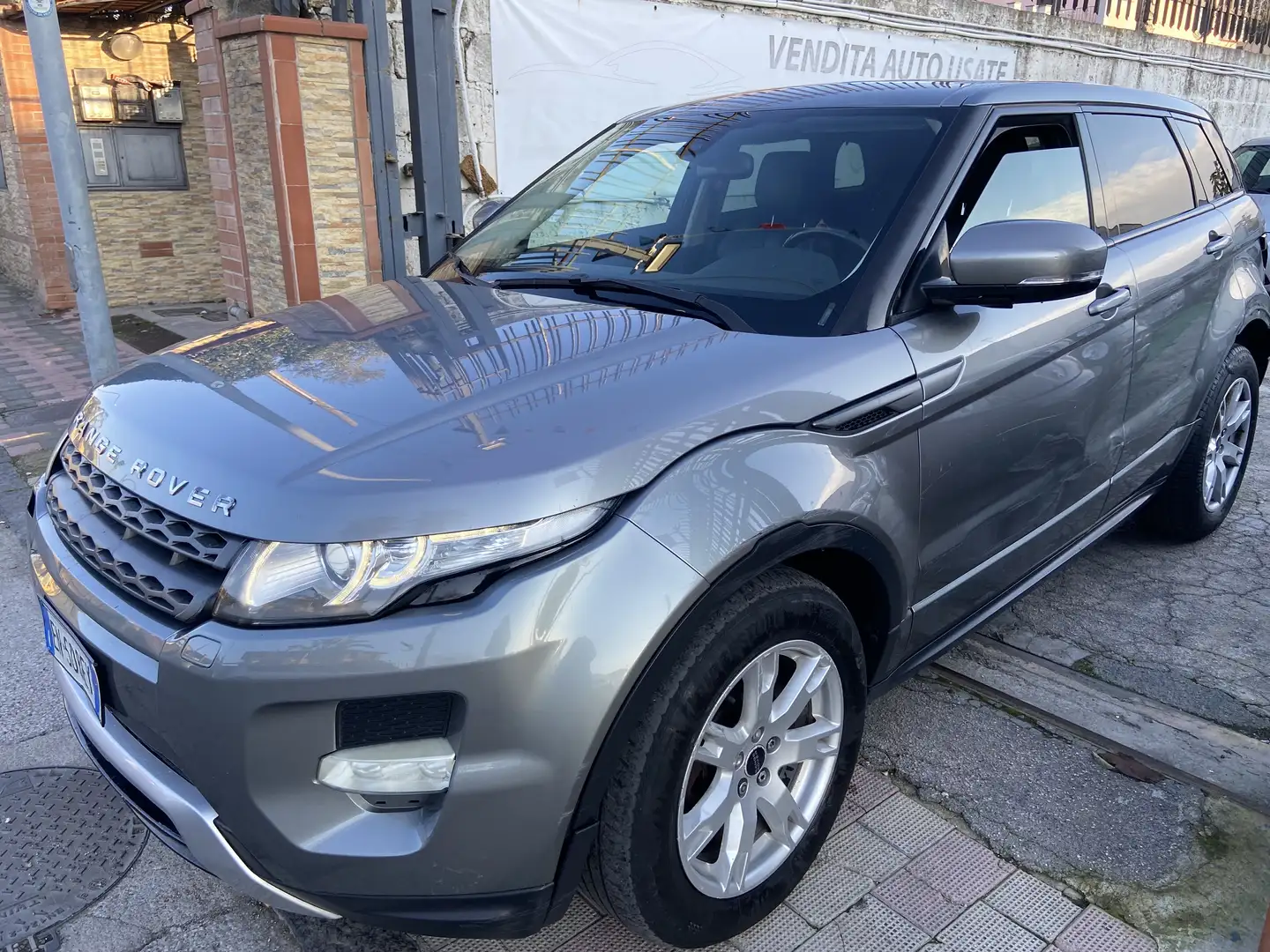 Land Rover Range Rover Evoque 5p 2.2 td4 Pure 150cv - 2