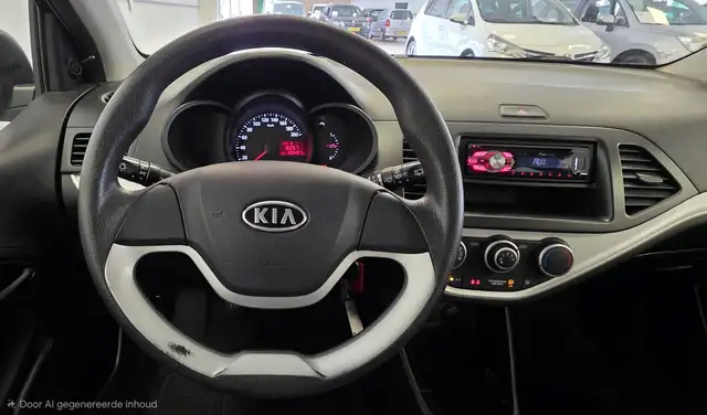 Kia Picanto view 12