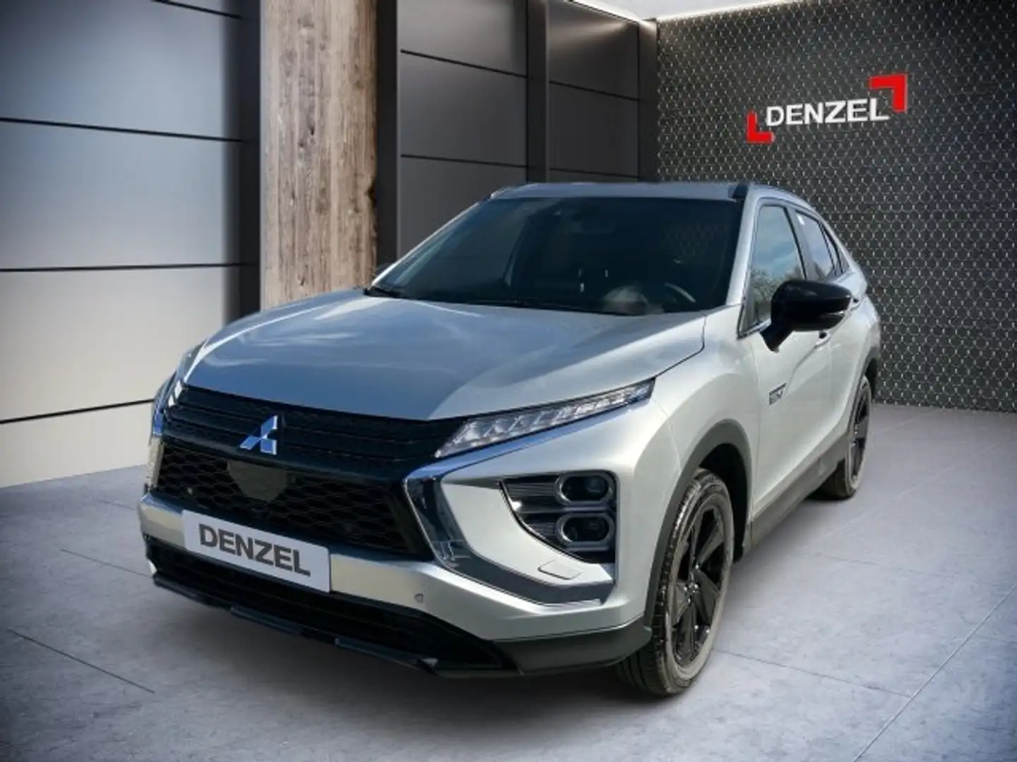 Mitsubishi Eclipse Cross PHEV 2,4 4WD Intense+ 45 Jahre Silber - 2