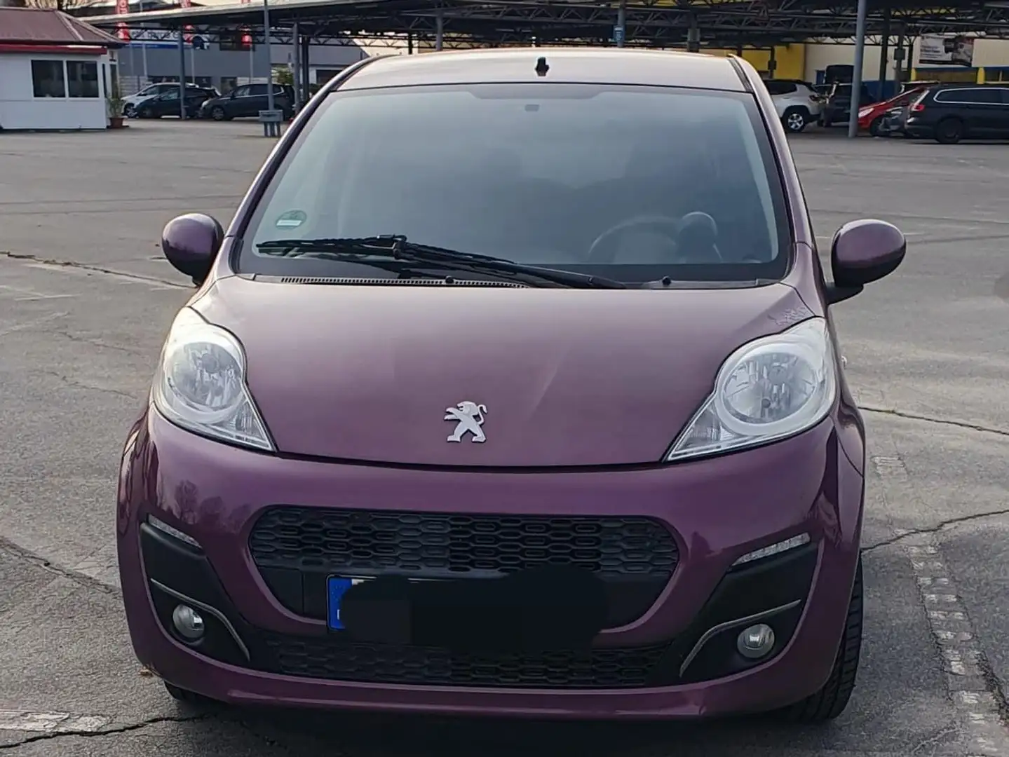 Peugeot 107 Envy Violett - 1