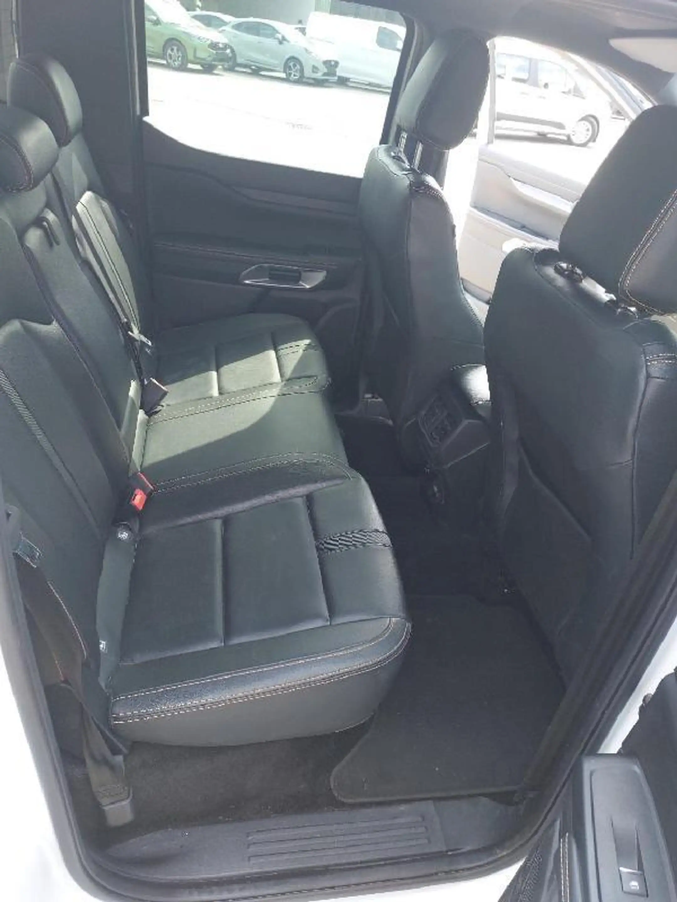Ford Ranger Wildtrak e-4WD Doppelkabine+AHK+Rollo+Techno+TW+LED+Winter — photo 4