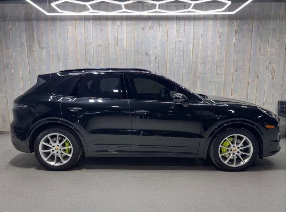 2023 Porsche Cayenne PLATINUM EDITION E-HYBRID AWD — снимка 1