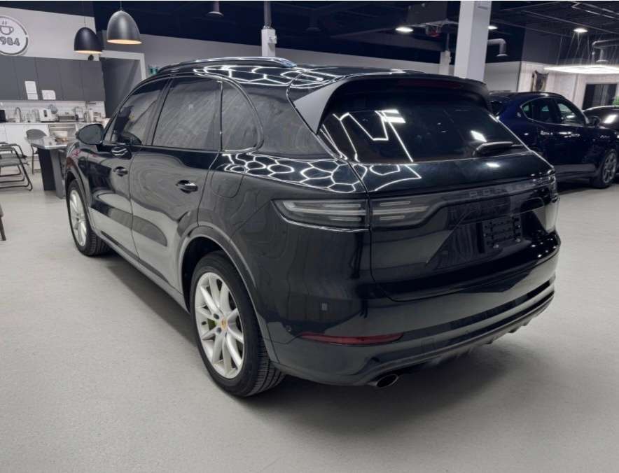 2023 Porsche Cayenne PLATINUM EDITION E-HYBRID AWD — снимка 1