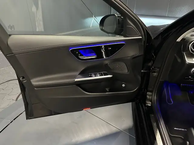 Mercedes-Benz 300 view 14