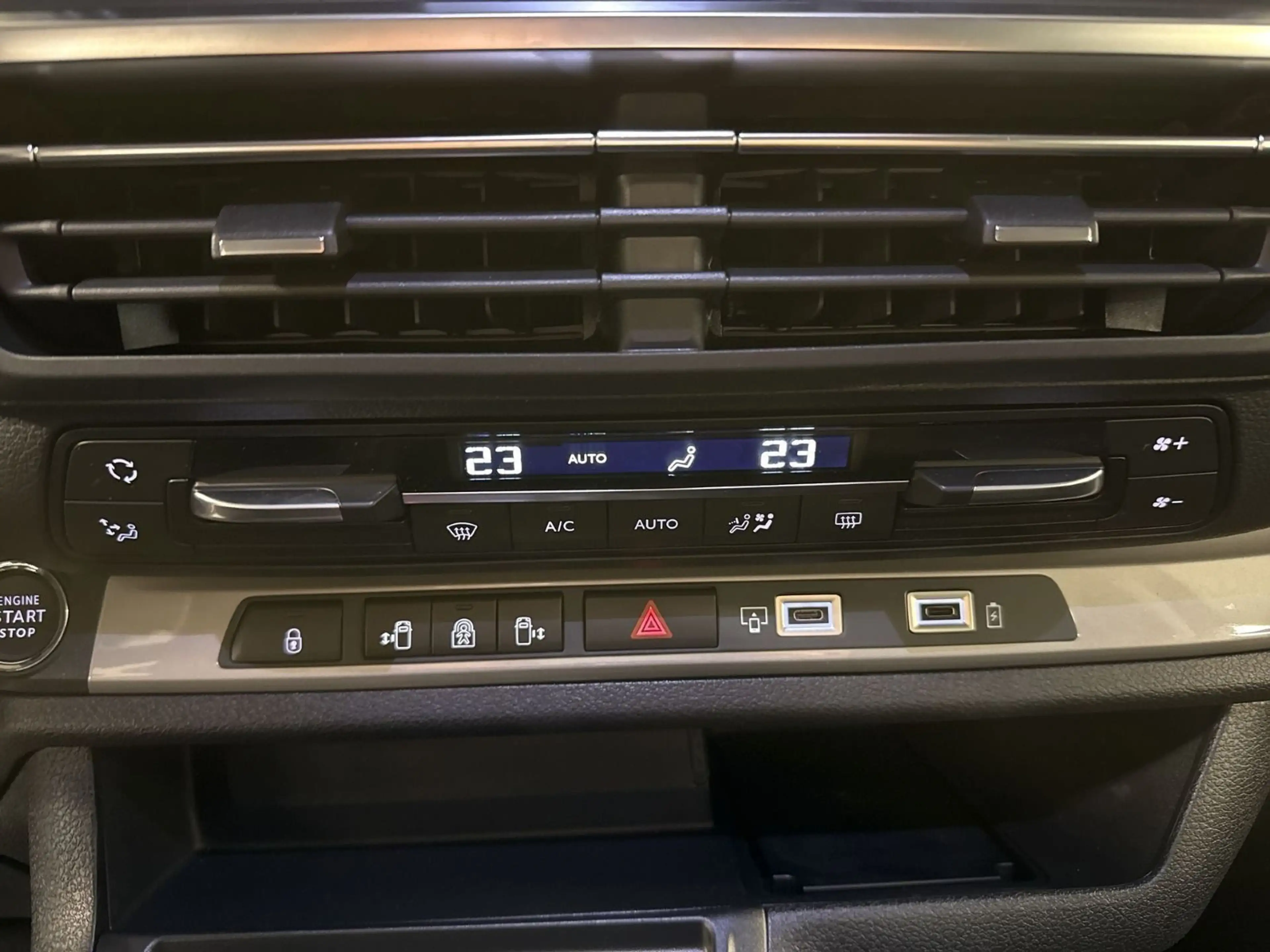 Citroen Spacetourer Spacetourer Max M verfügbar ab 09/2026 — photo 11