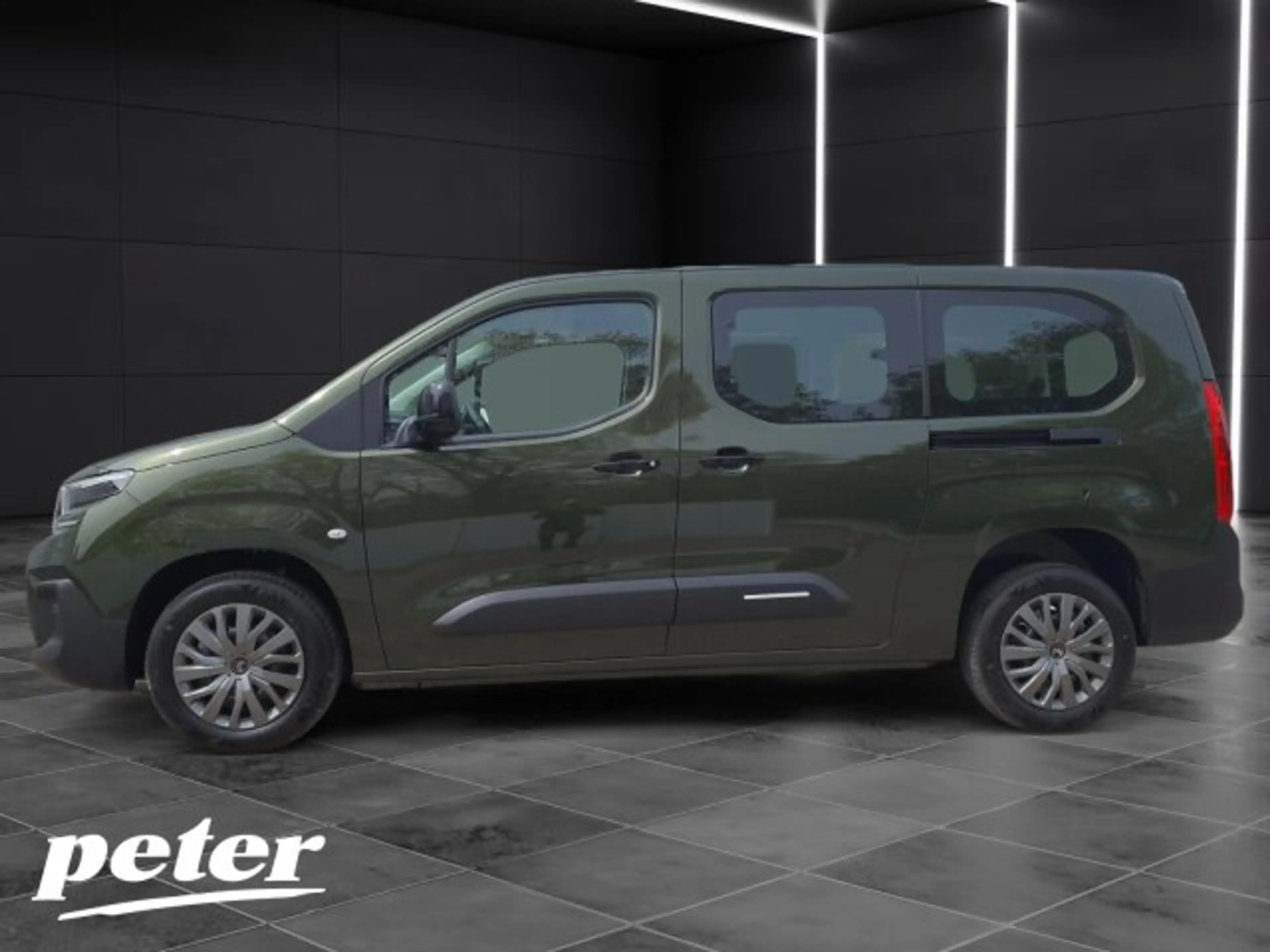 Citroen Berlingo Berlingo XL Plus 1.5D 130 +180°Kamera+FSH+SHZ+ — photo 2