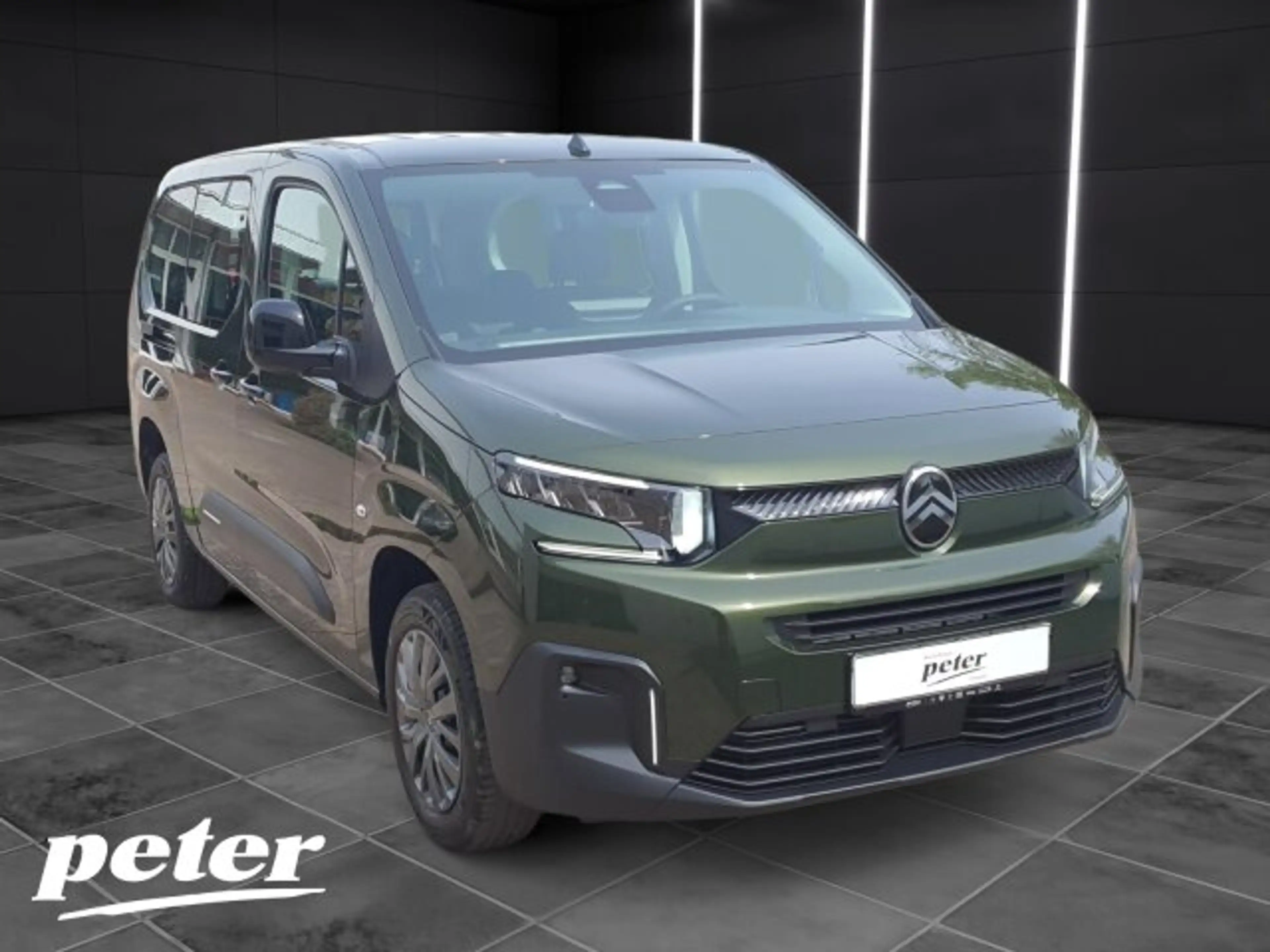 Citroen Berlingo Berlingo XL Plus 1.5D 130 +180°Kamera+FSH+SHZ+ — photo 5