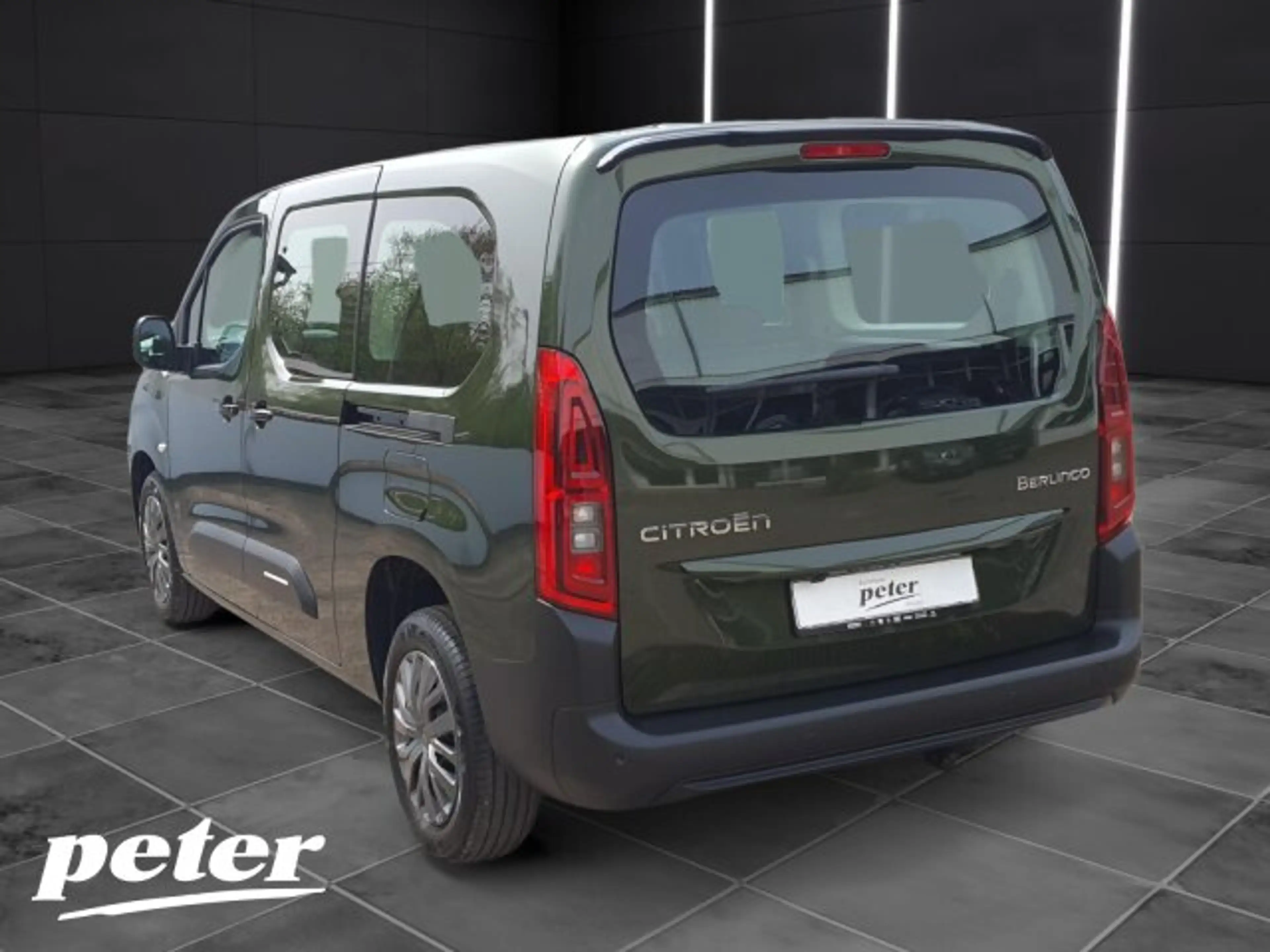 Citroen Berlingo Berlingo XL Plus 1.5D 130 +180°Kamera+FSH+SHZ+ — photo 3