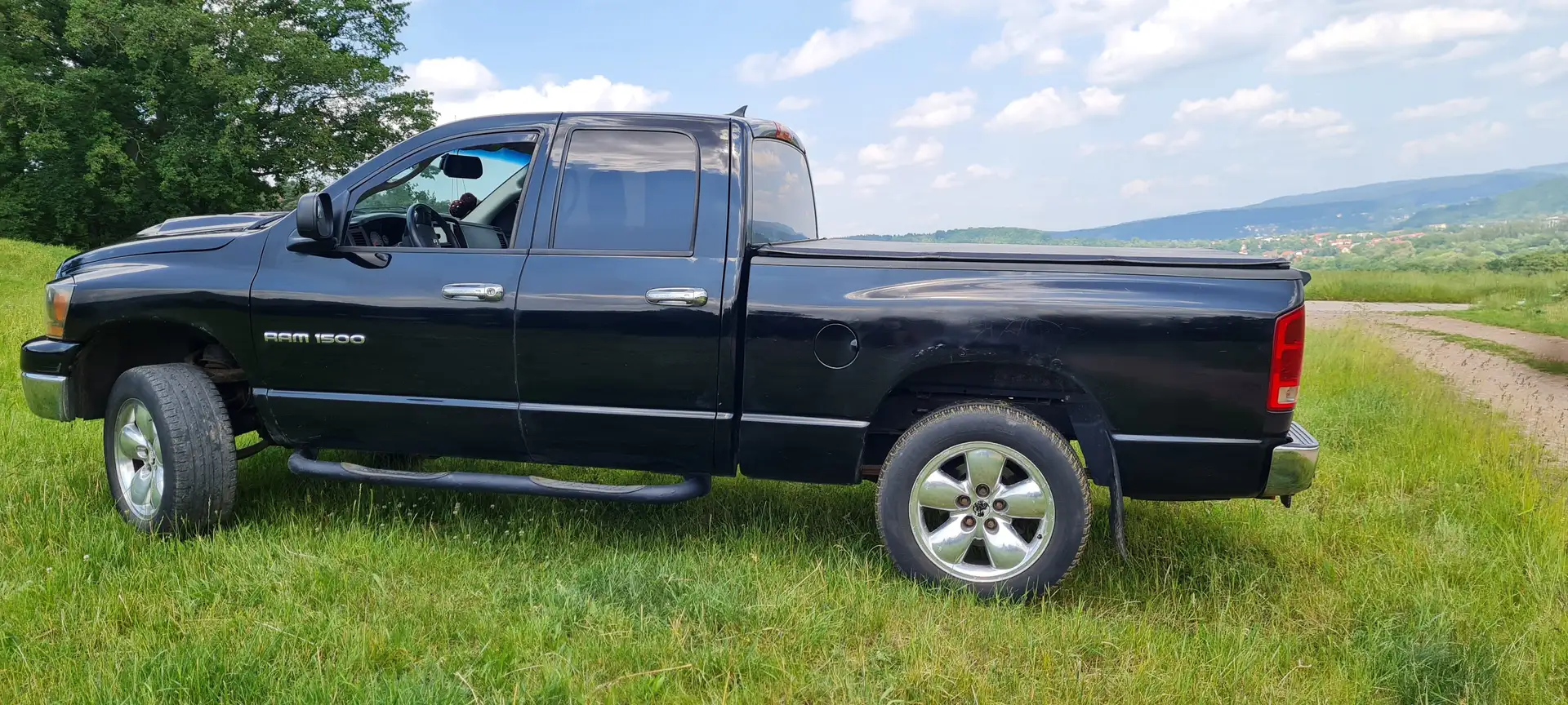 Dodge RAM Schwarz - 2