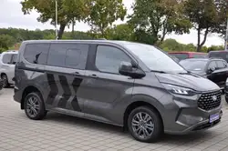 Ford Tourneo Custom Tourneo Custom 320 L1 Titanium 4x4 Vanexxt Camper Küche Bett Tisch Automatik LED StandHZ R.Kamera ACC 1.Hand Garantie