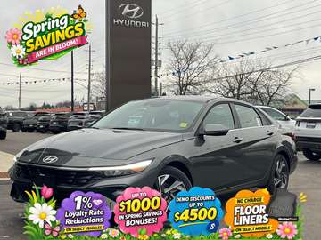 Luxury HTD SEATS, KEYLESS ENTRY, SMART DEVICE INTE