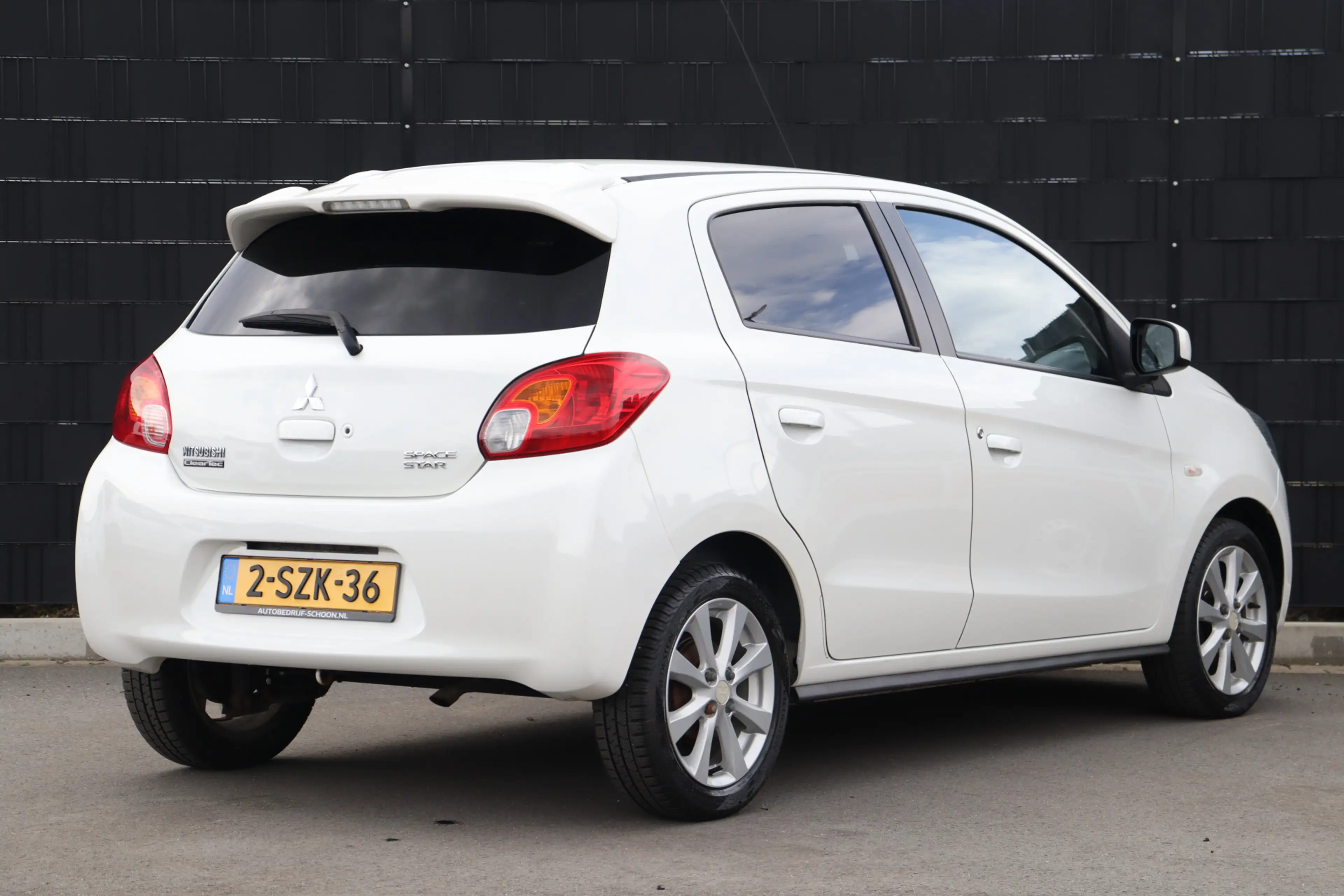 Mitsubishi Space Star 1.2 Intense+ | Climate Control | Keyless | Radio-c — photo 5