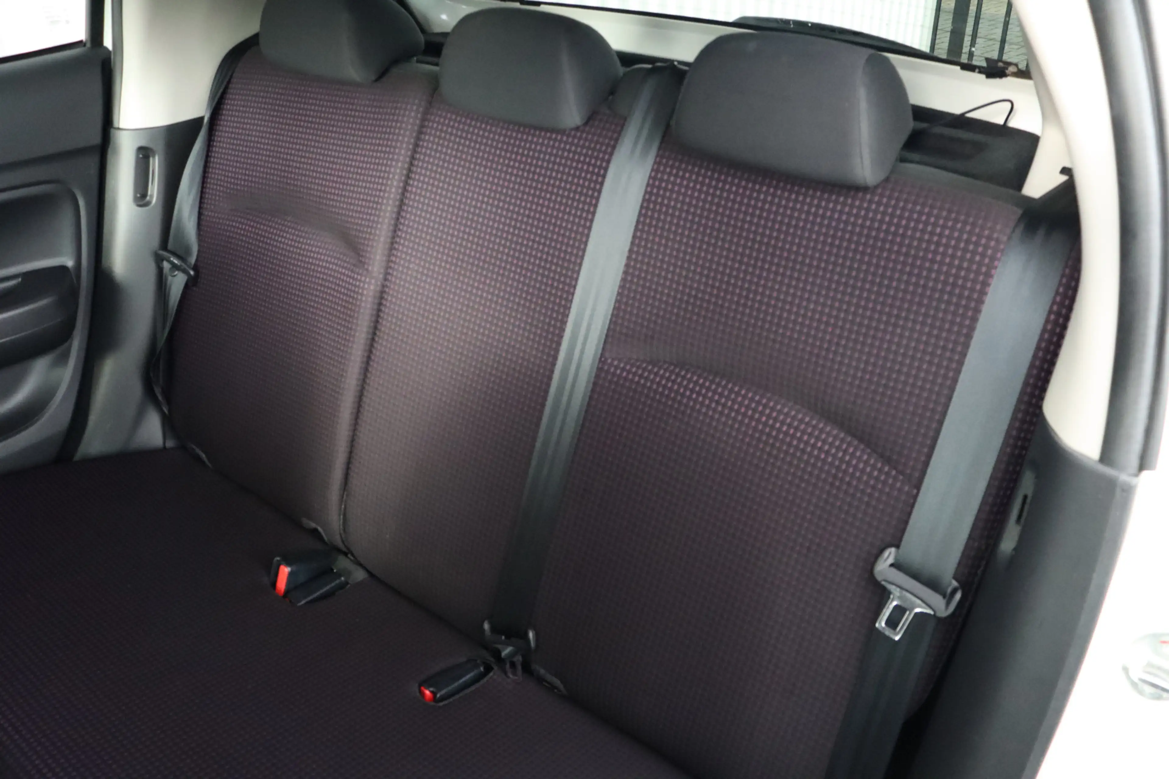 Mitsubishi Space Star 1.2 Intense+ | Climate Control | Keyless | Radio-c — photo 14