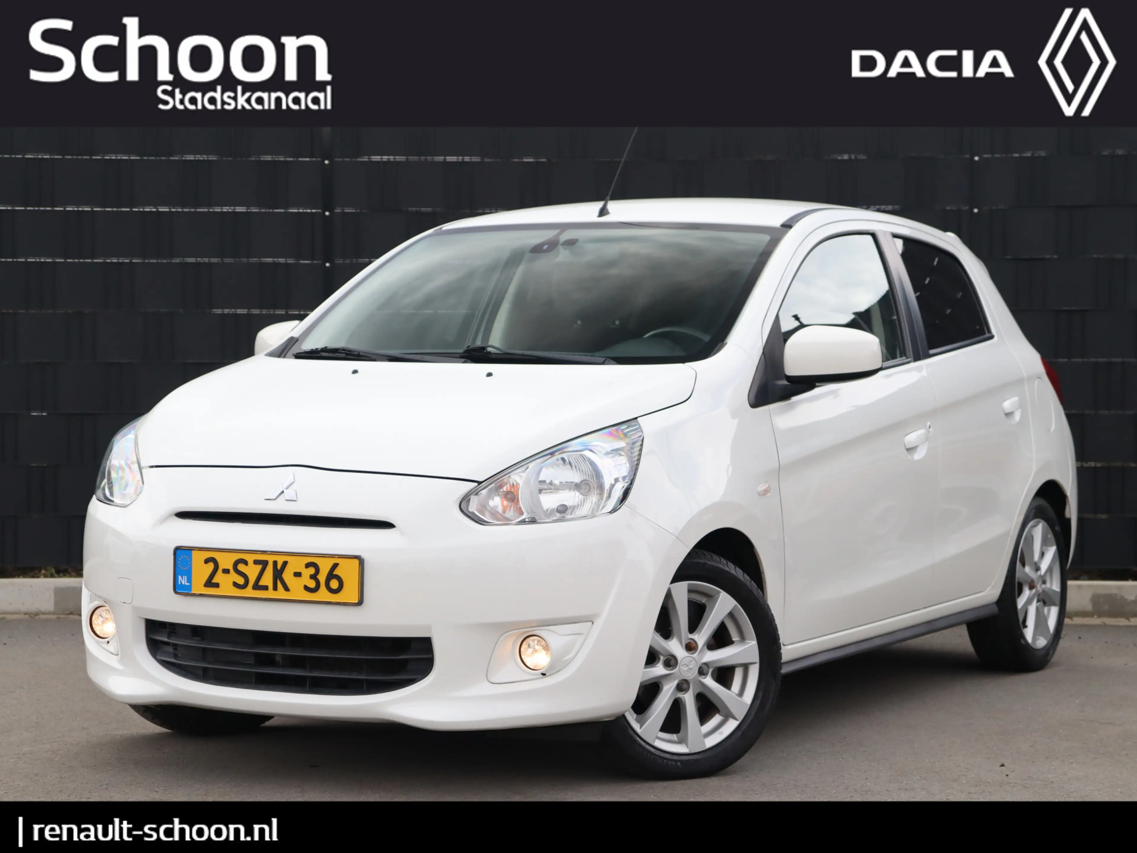 Mitsubishi Space Star 1.2 Intense+ | Climate Control | Keyless | Radio-c