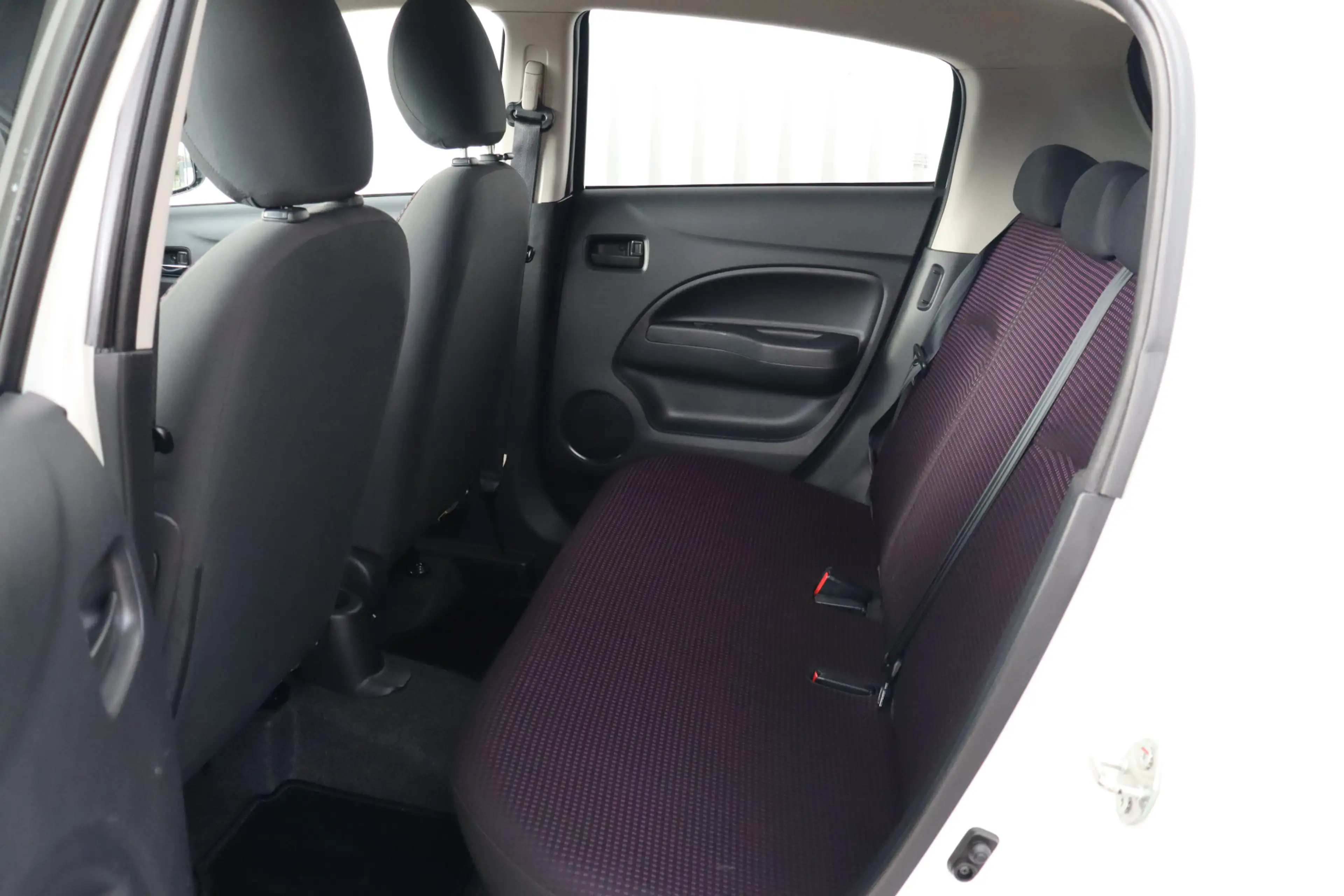 Mitsubishi Space Star 1.2 Intense+ | Climate Control | Keyless | Radio-c — photo 13