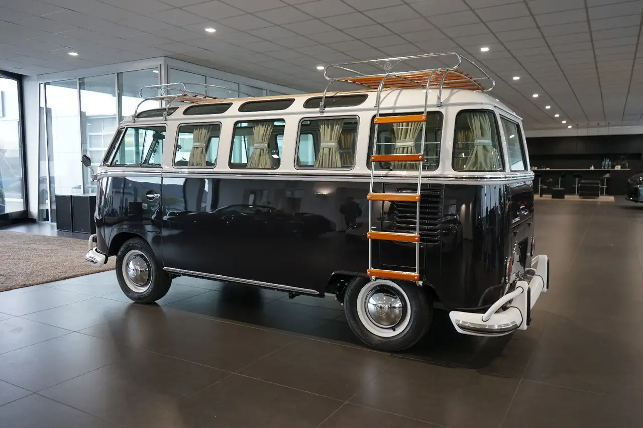 Volkswagen T1 Samba Umbau | Faltdach | 23 Fenster, foto 2