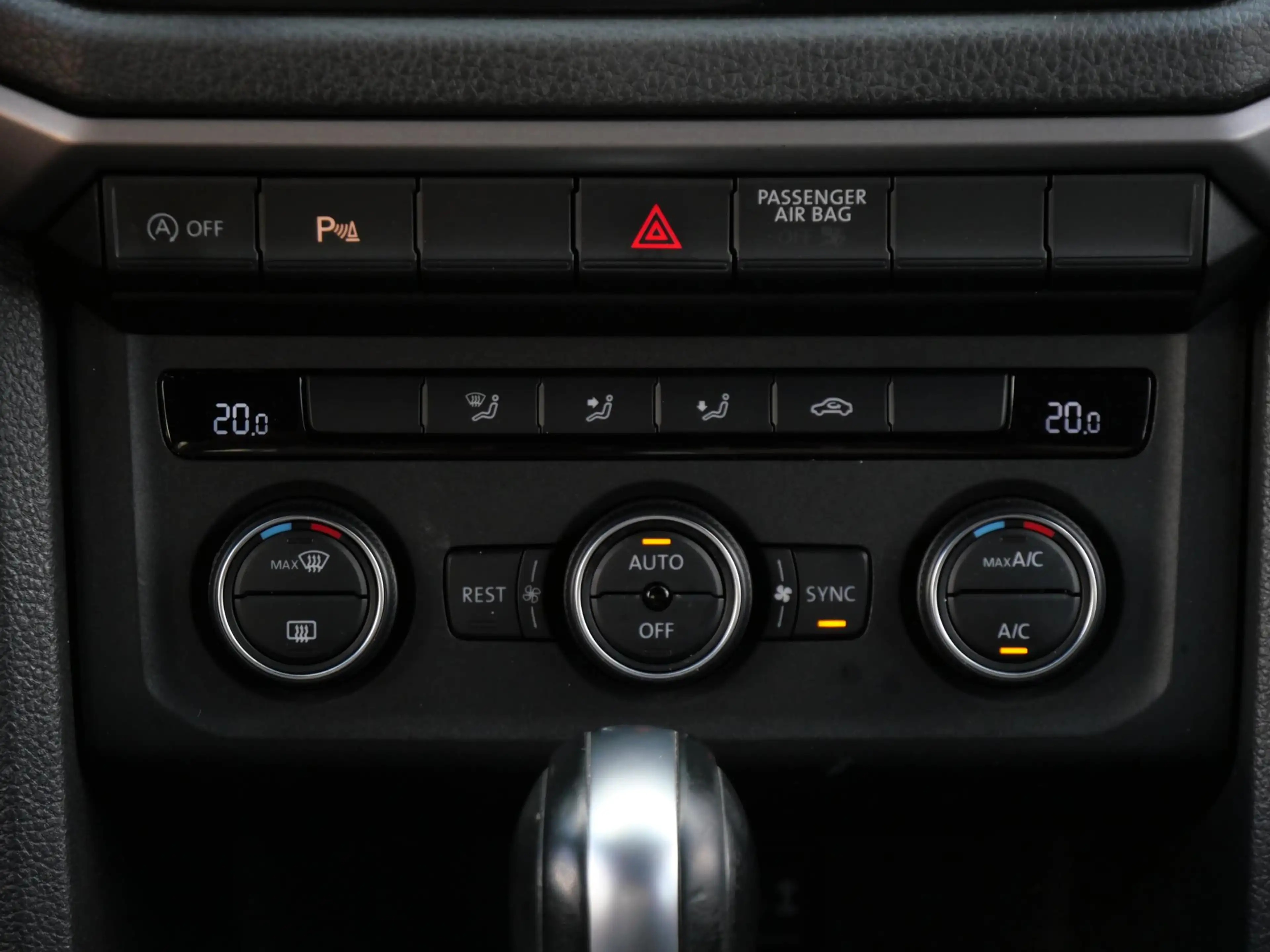Volkswagen Amarok DOUBLE CAB 3.0TDI 4MOTION DARK LABEL/ TREKHAAK/ TO — photo 13
