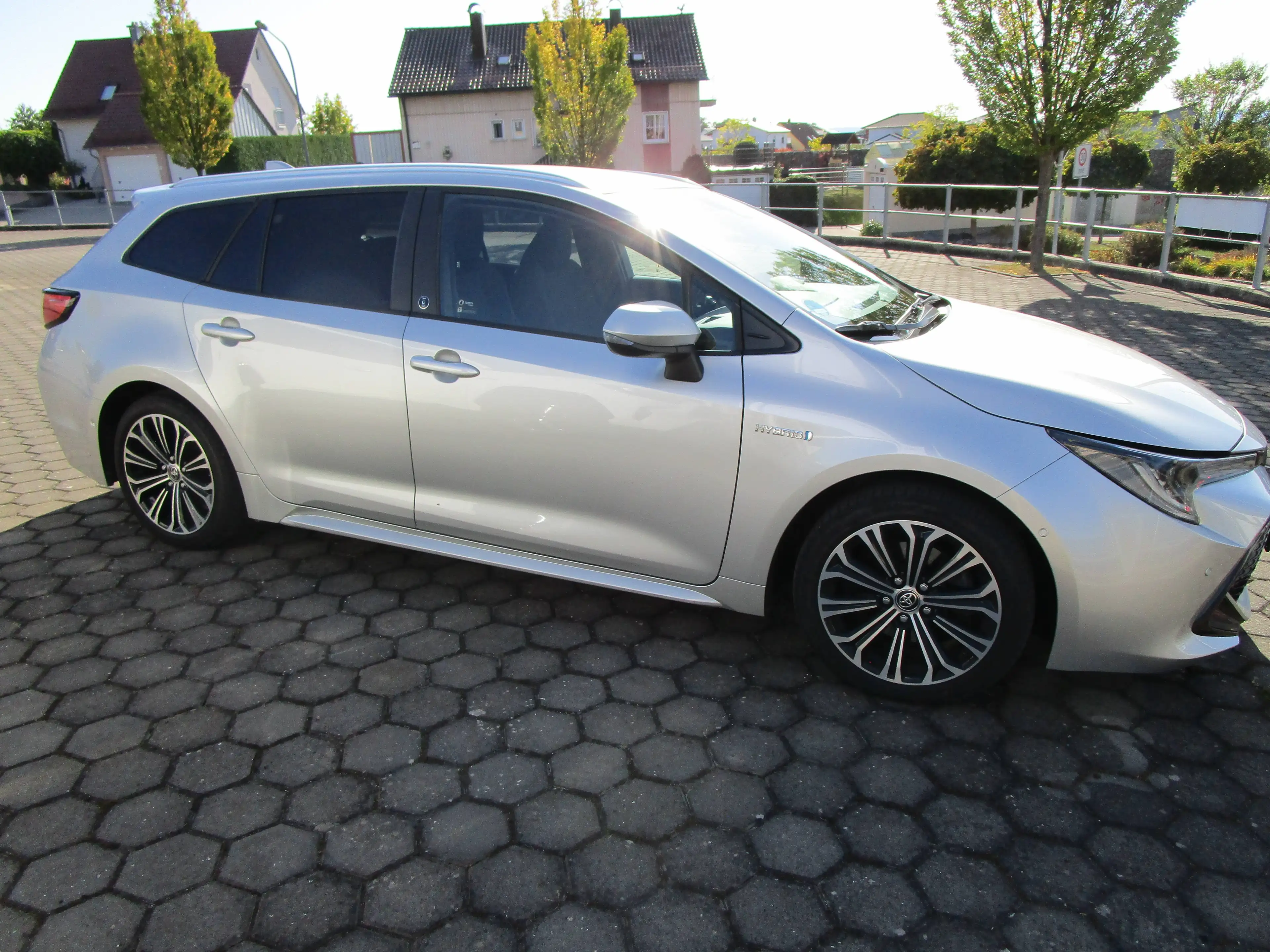 Toyota Corolla Corolla Touring Sports Hybrid 2.0 Hybrid Touring Sports Team Deutschland — photo 3