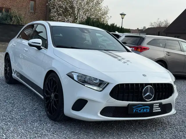 Mercedes-Benz A 160 i //CAMÉRA…