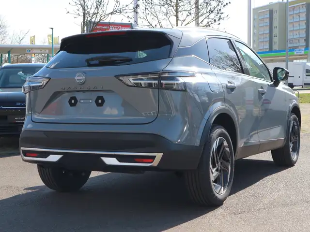 Nissan Qashqai view 11