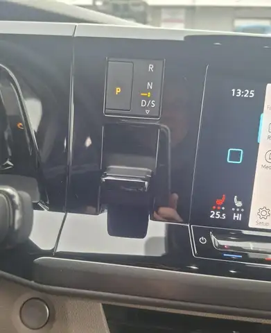 Volkswagen T7 Multivan 1.5 TSI DSG 6-S 19" Allwetter 100 kW (136 PS), ... Ansicht 7