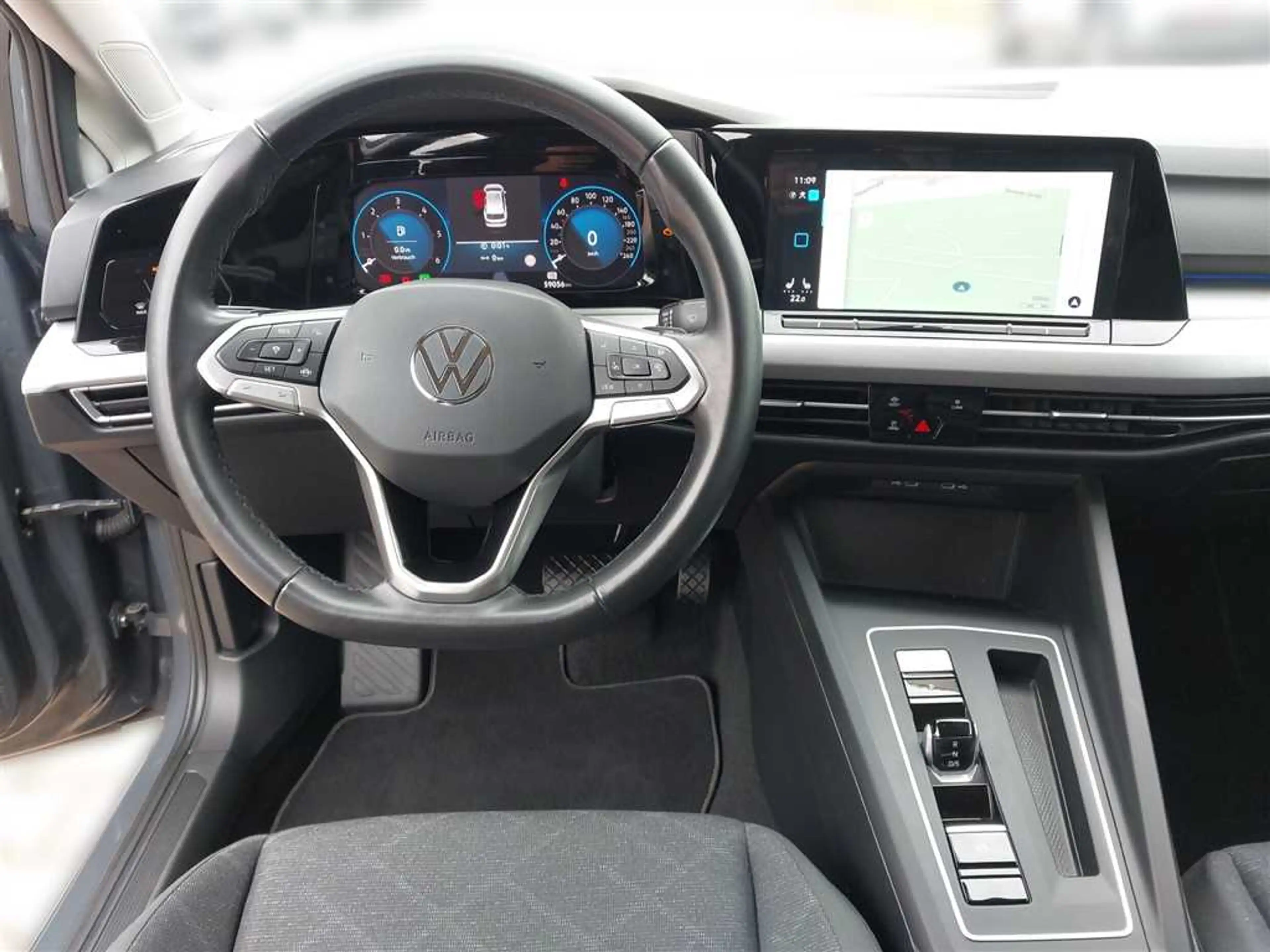 Volkswagen Golf Life 2.0 TDI DSG