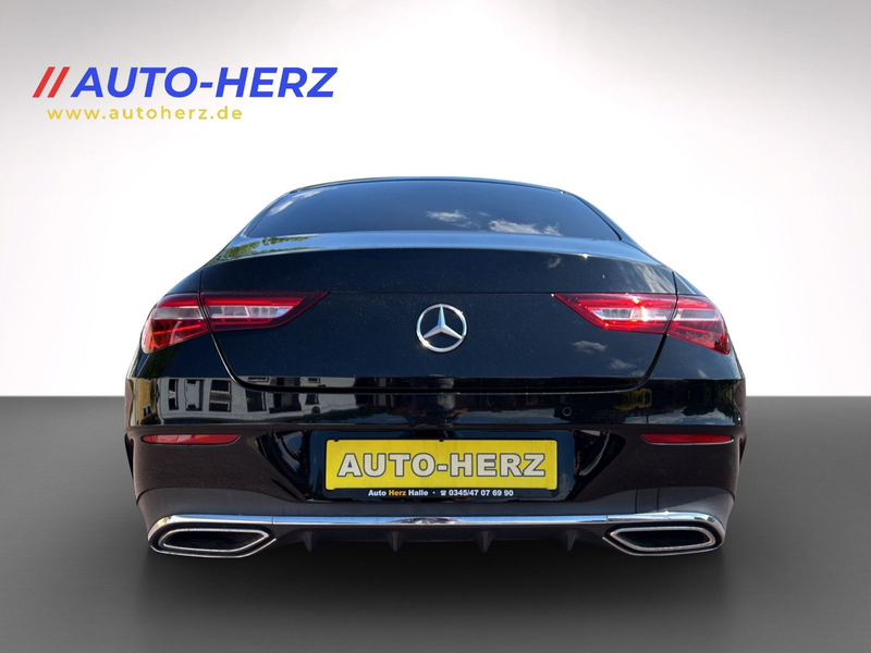 Mercedes-Benz CLA 180 Coupe 2xAMG-Line+Alcantara+LED+Navi — photo 11