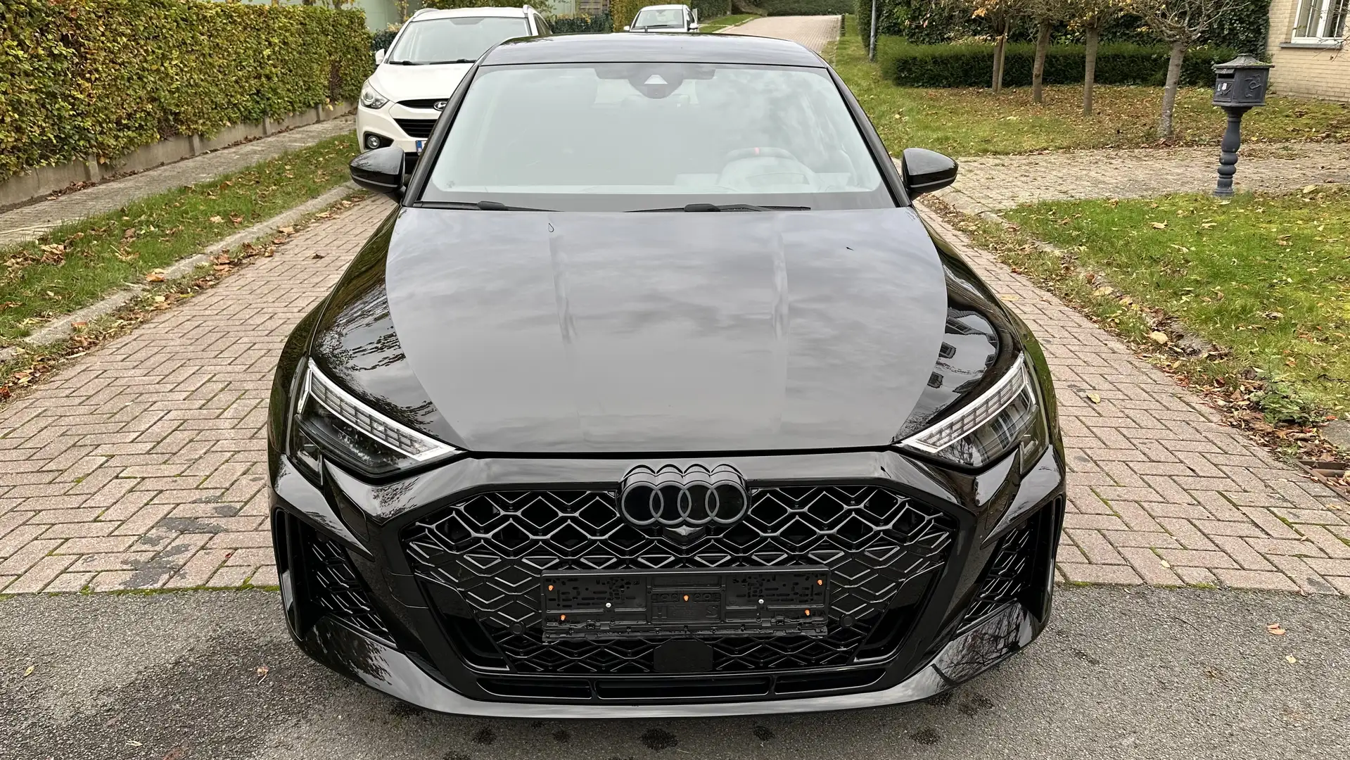 Audi RS3 Sportback 2.5 TFSI Quattro S tronic Zwart - 2