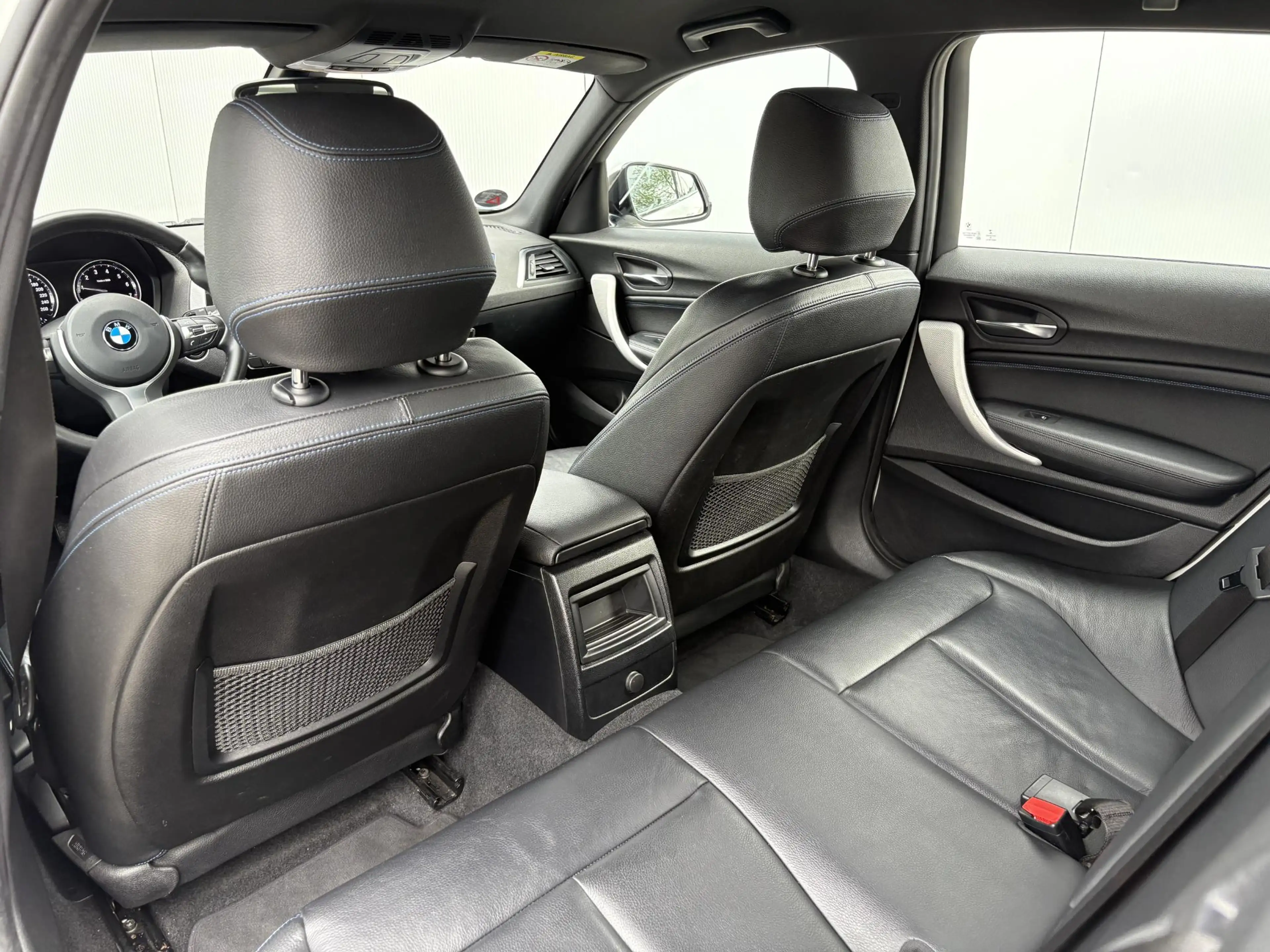 BMW 118 1 Serie 118i Edition Sport Line Shadow Executive / — photo 28
