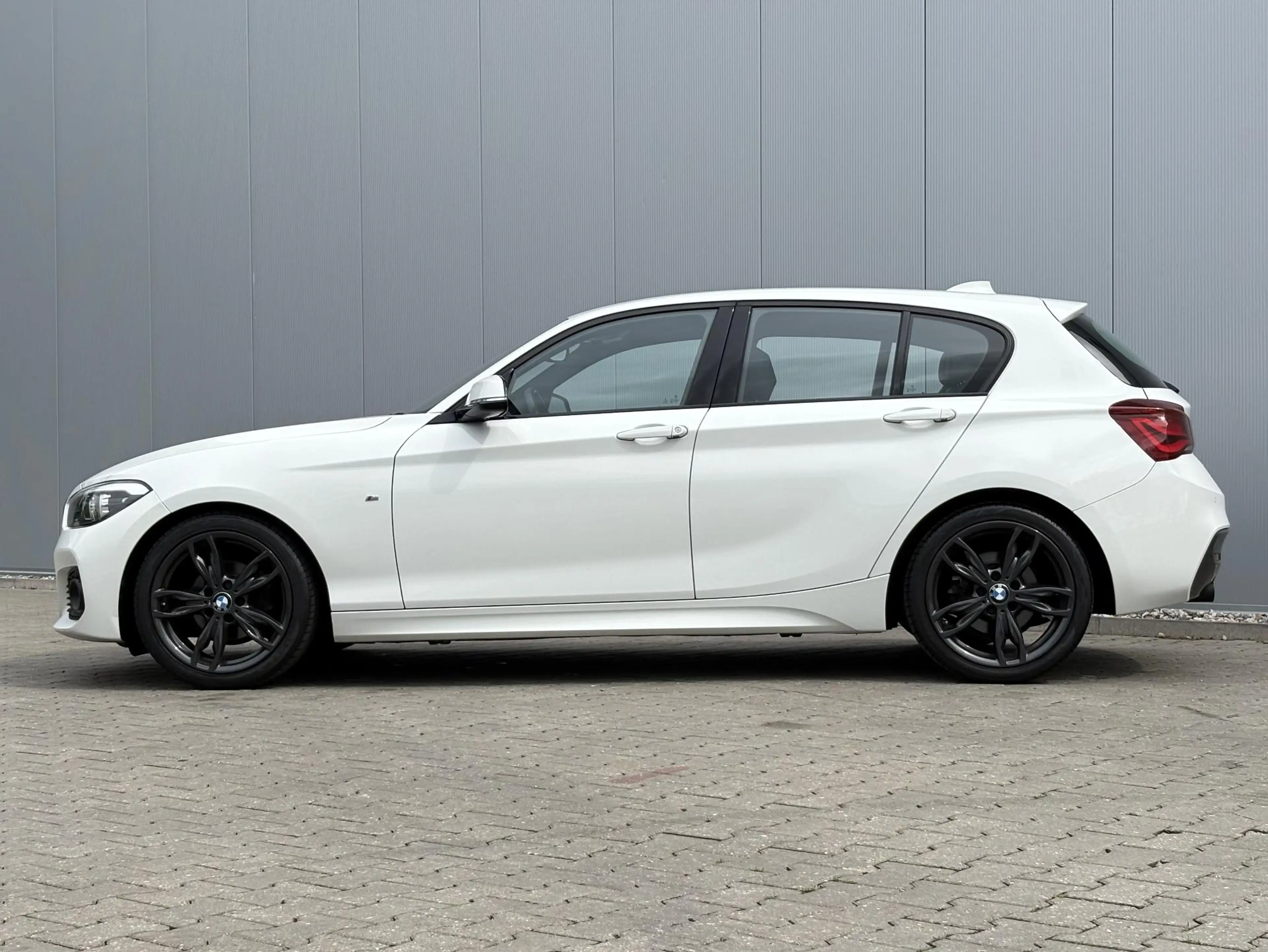 BMW 118 1 Serie 118i Edition Sport Line Shadow Executive / — photo 8
