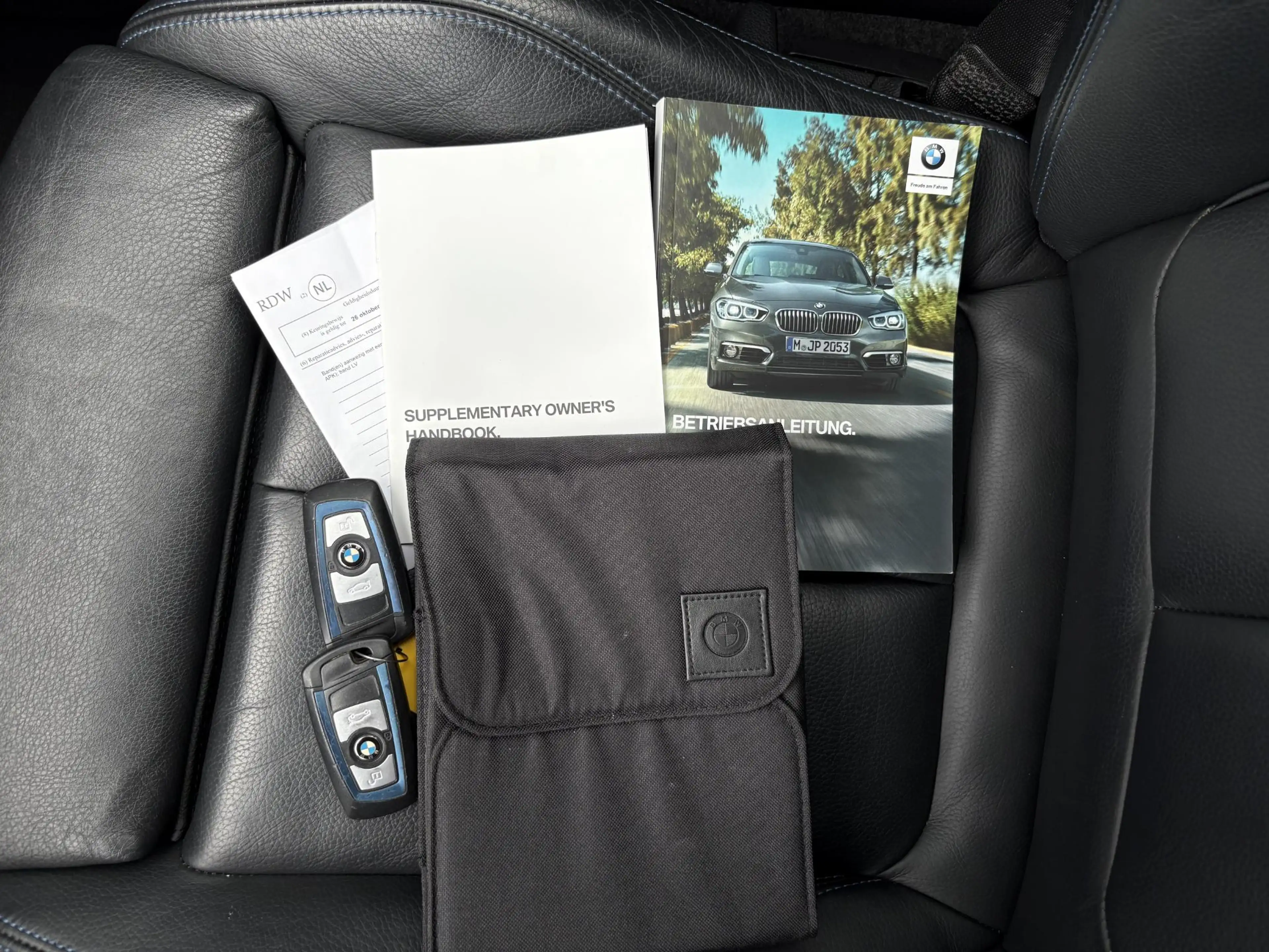 BMW 118 1 Serie 118i Edition Sport Line Shadow Executive / — photo 5