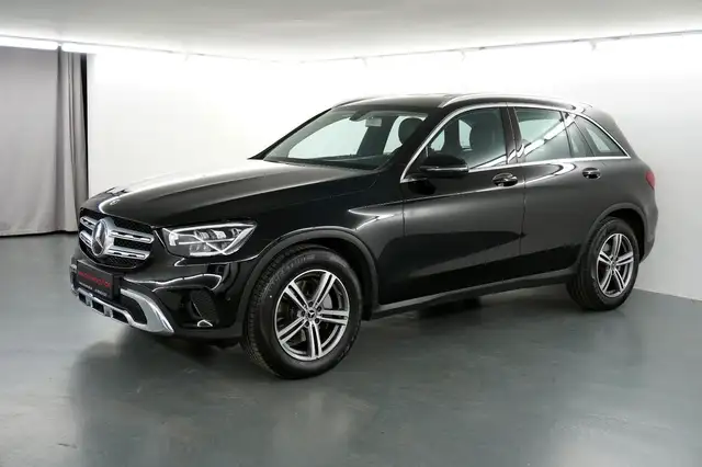 Mercedes-Benz GLC 300 d 4 Matic Mercedes Garantie Leder AHK LED