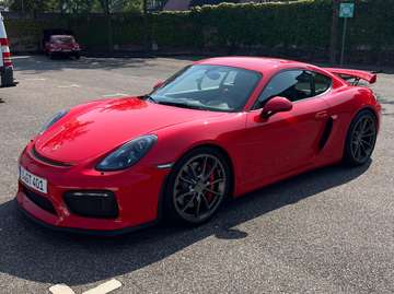 Cayman GT4