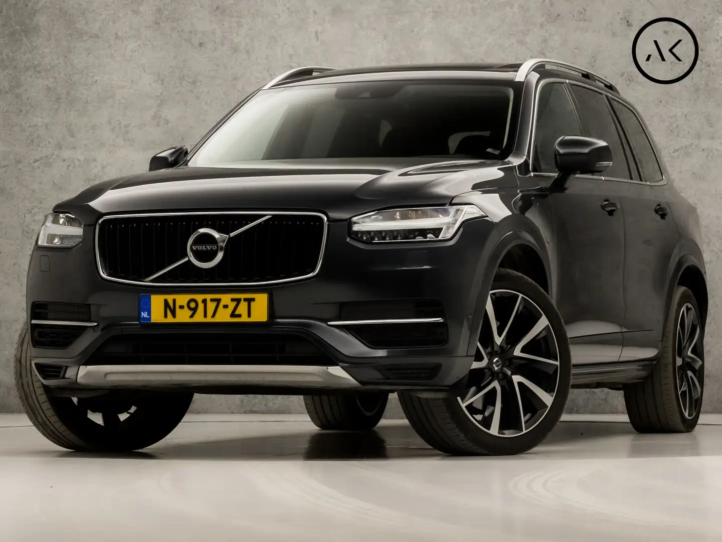 Volvo XC90 2.0 T8 Twin Engine AWD Inscription 7 Persoons 408P Grijs - 1