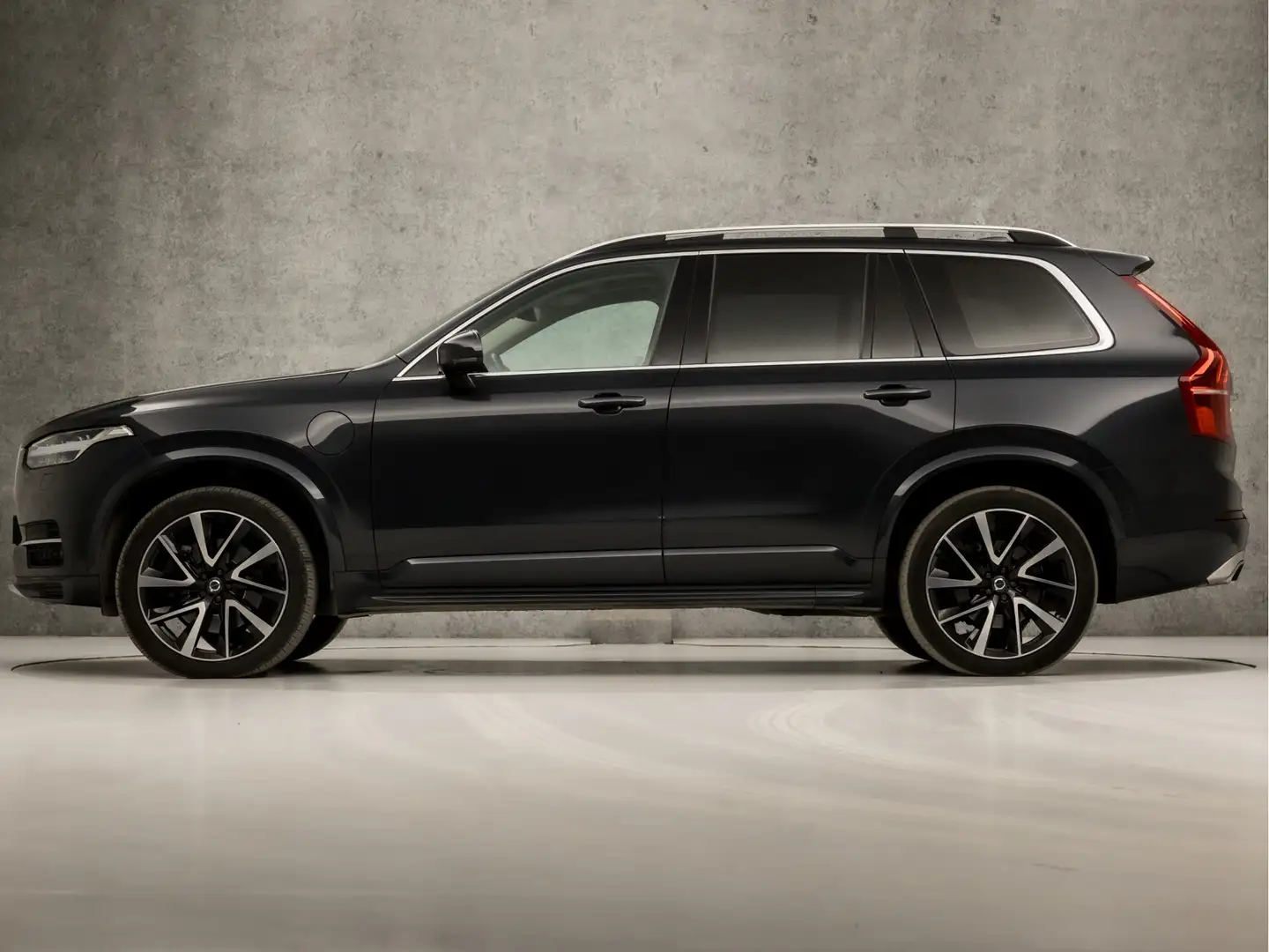 Volvo XC90 2.0 T8 Twin Engine AWD Inscription 7 Persoons 408P Grijs - 2