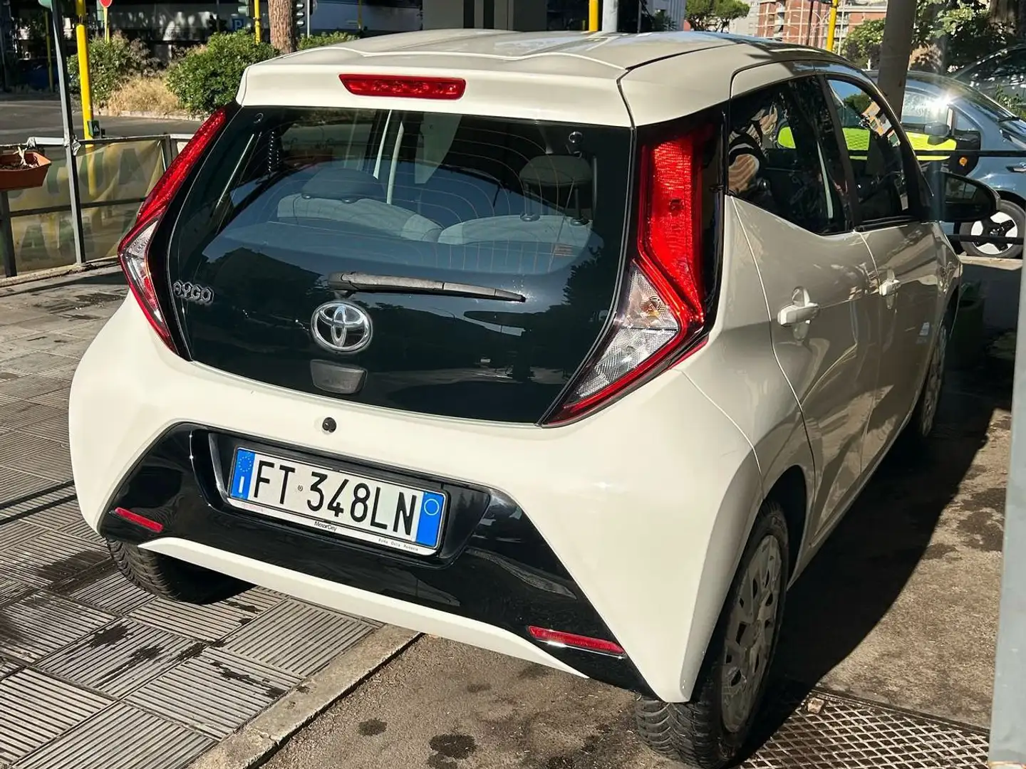 Toyota Aygo 5p 1.0 72cv - 1