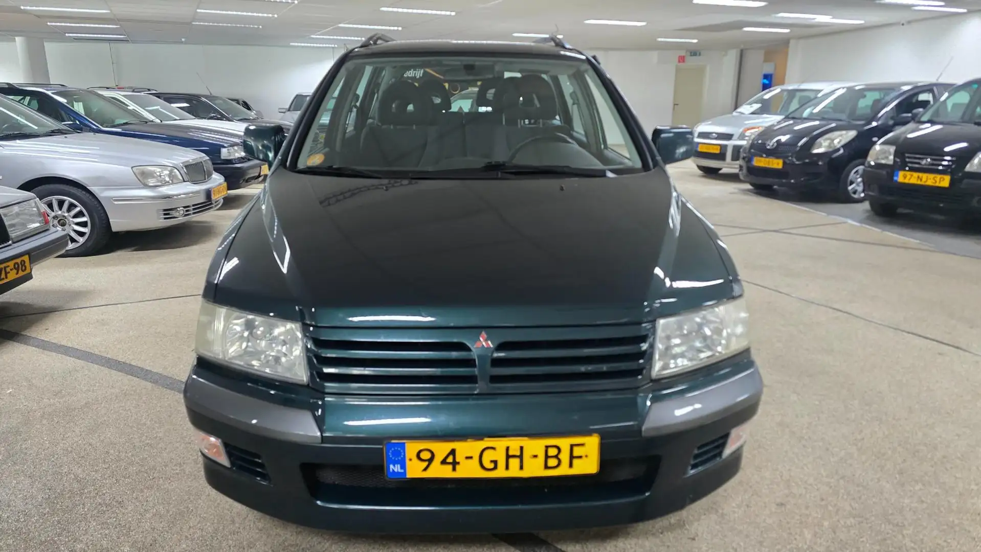 Mitsubishi Space Wagon 2.4 GDI GLXi 7persoons! AUTOMAAT!! Grün - 2