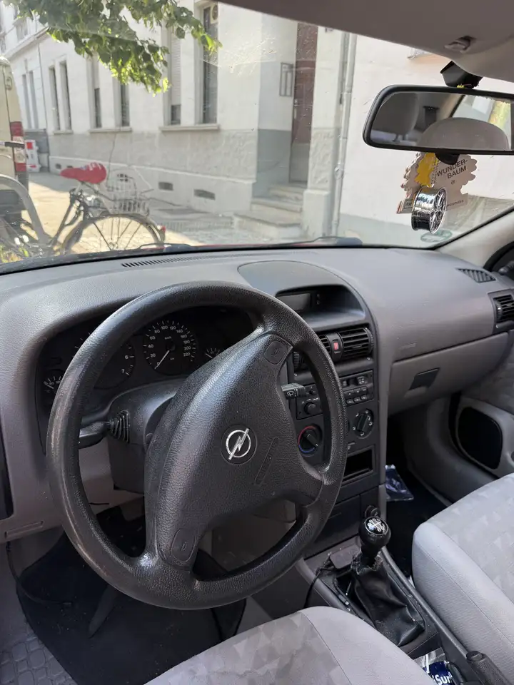 Opel Astra 1.6 Comfort, foto 5