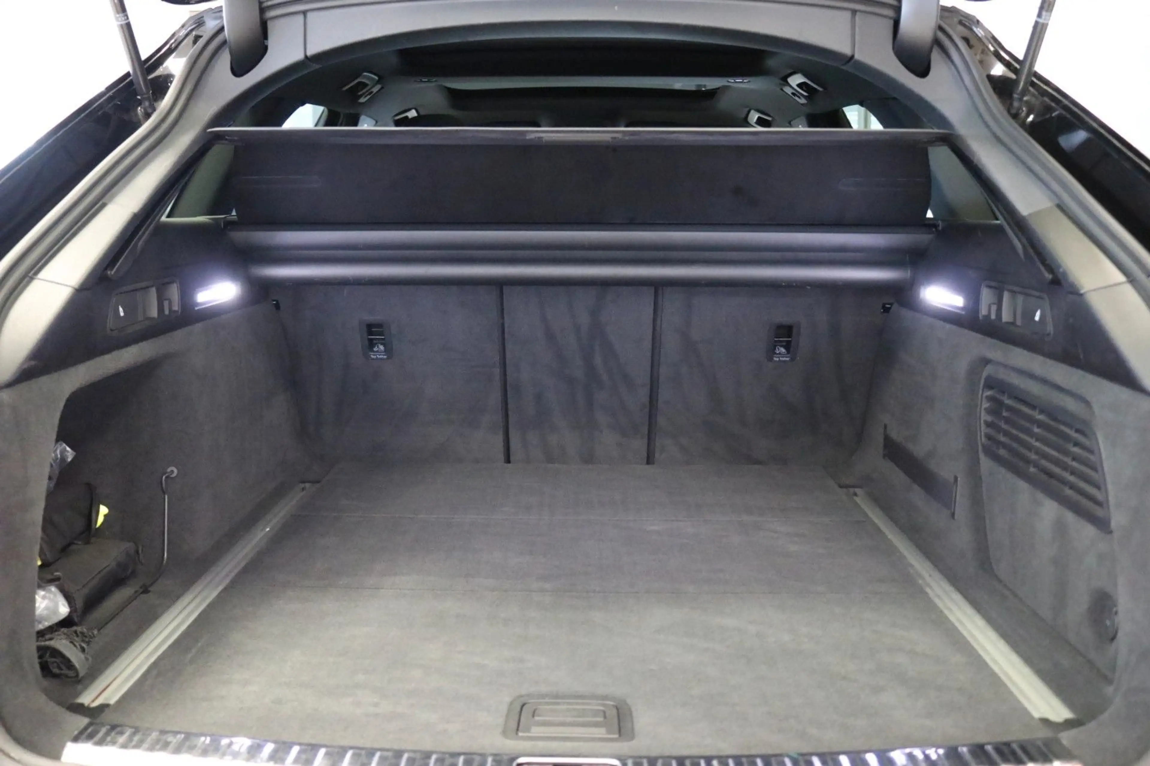 Audi S6 *Facelift* B&O Memory Kamera LED Black-Paket — photo 10