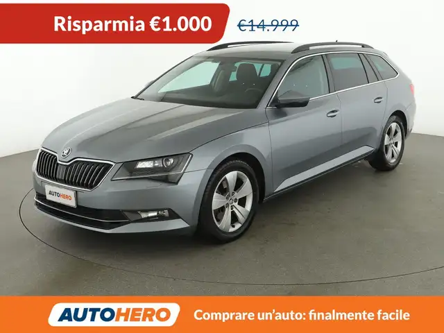 Skoda Superb 2.0 TDI Ambition Wagon DSG