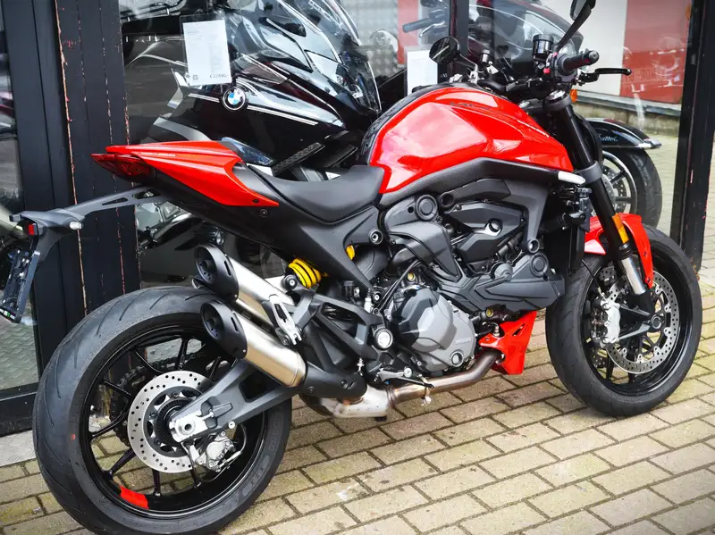 Ducati Monster 937 - foto 3