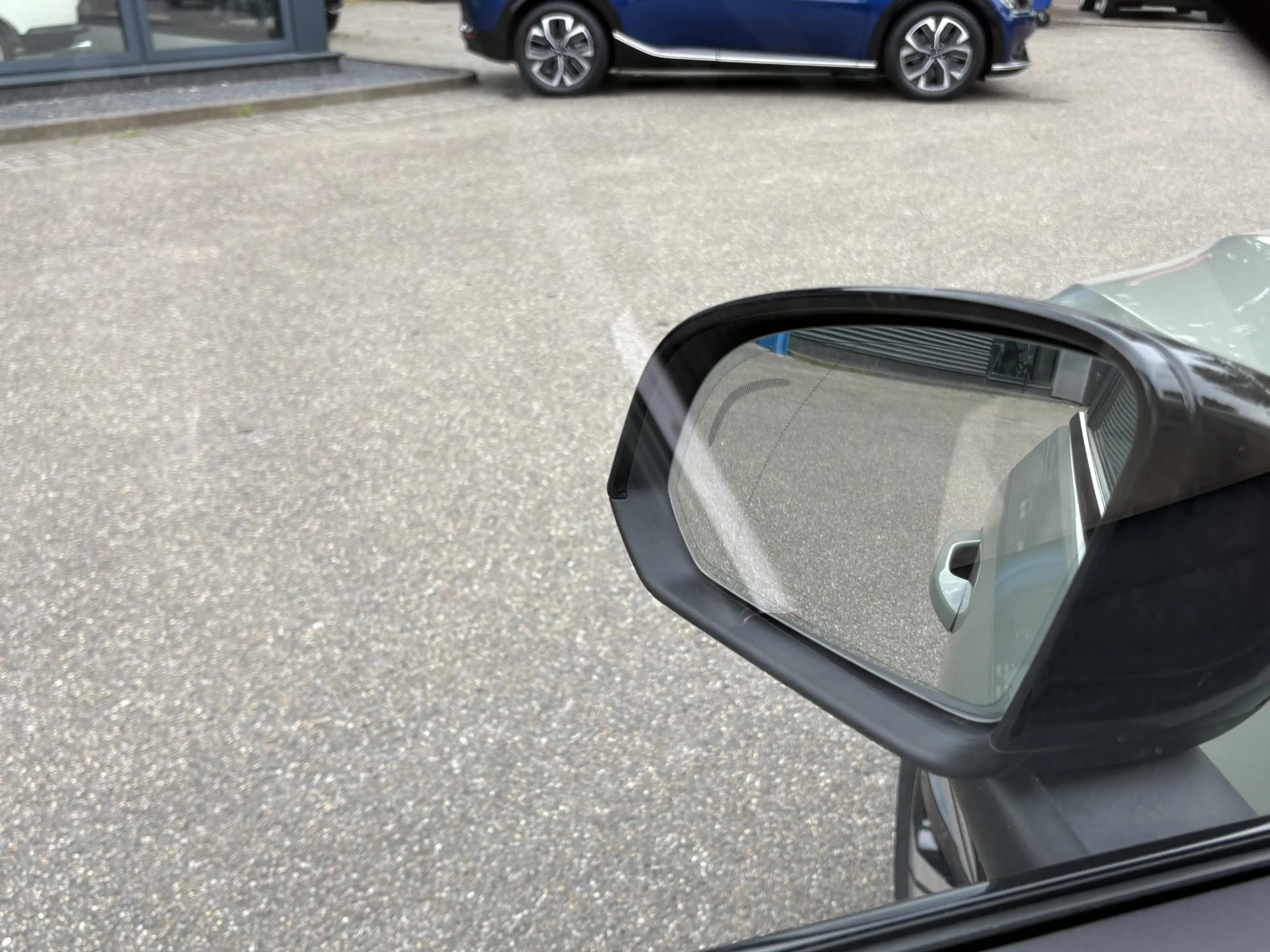 Volvo C40 Recharge Ultimate 69 kWh WAMTEPOMP | STOEL/STUURVE — photo 19