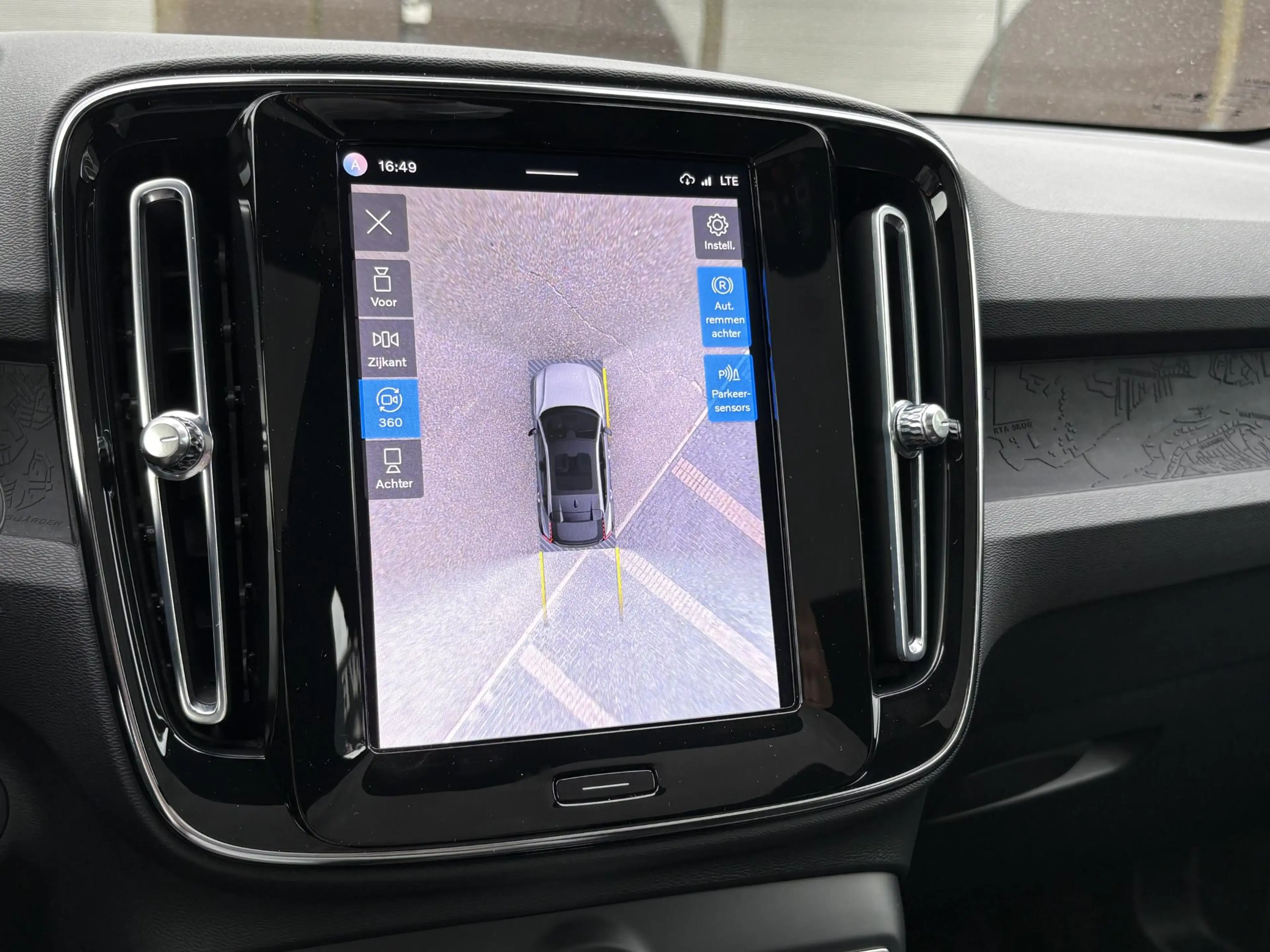 Volvo C40 Recharge Ultimate 69 kWh WAMTEPOMP | STOEL/STUURVE — photo 5