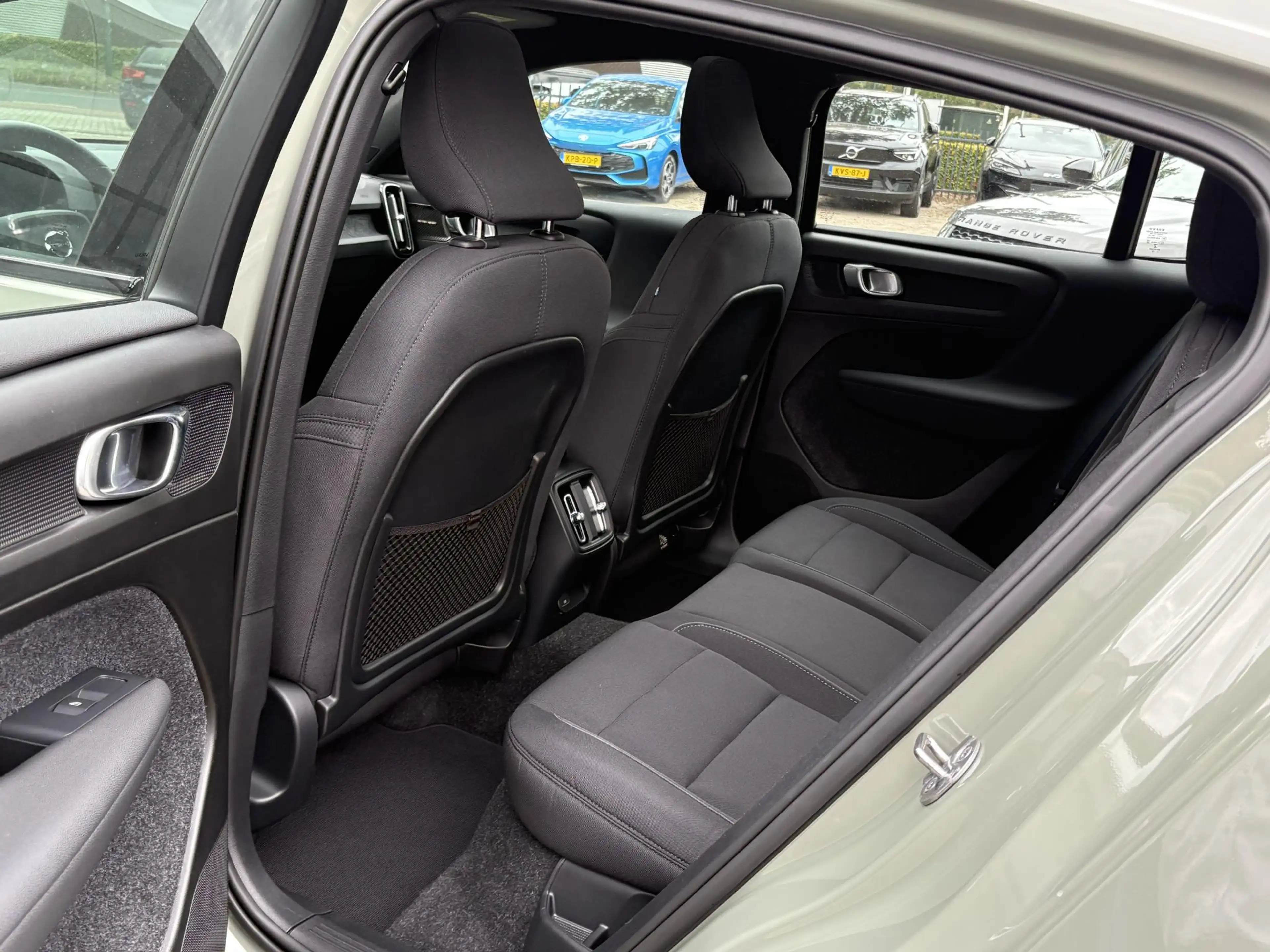 Volvo C40 Recharge Ultimate 69 kWh WAMTEPOMP | STOEL/STUURVE — photo 14