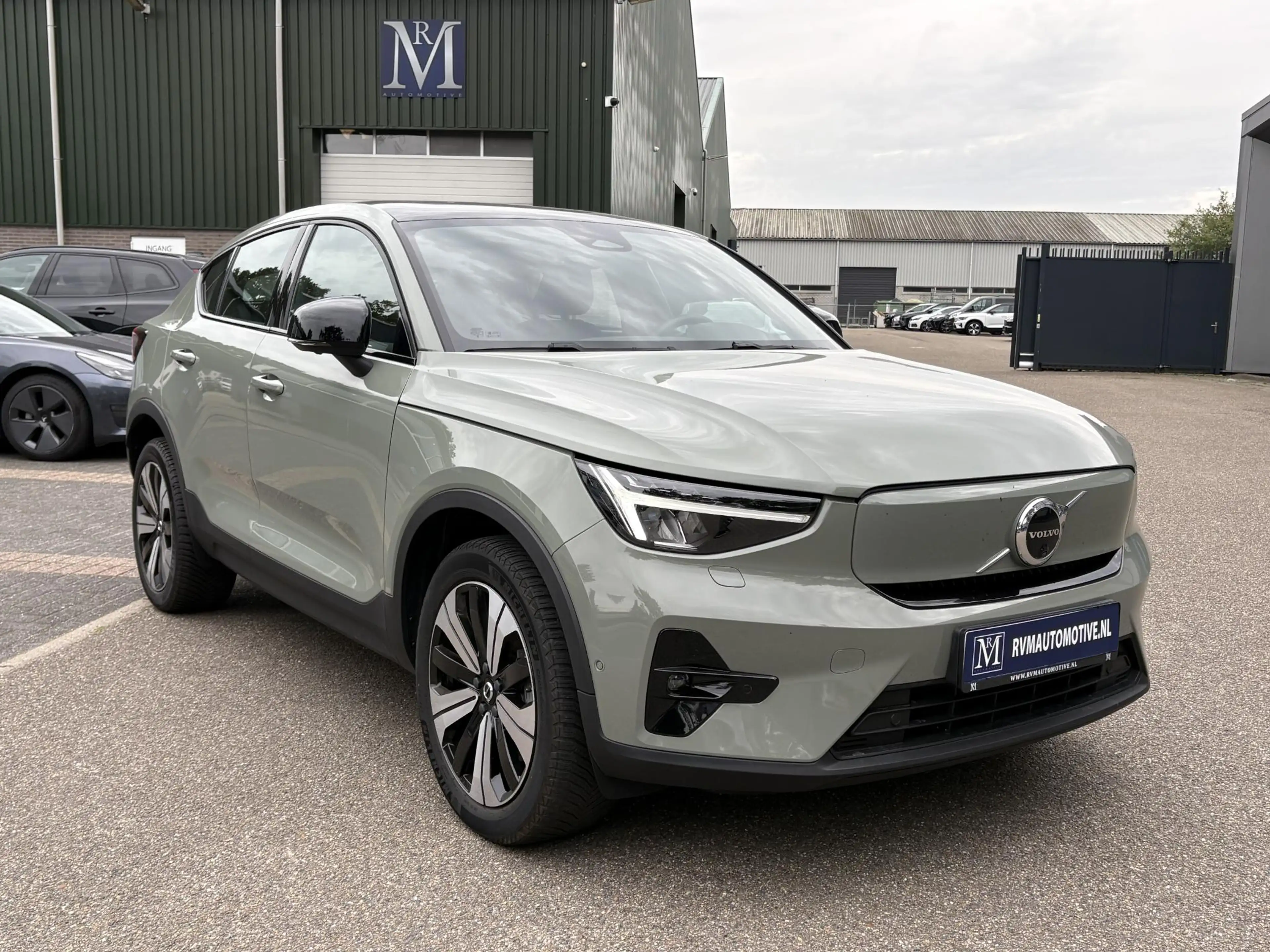 Volvo C40 Recharge Ultimate 69 kWh WAMTEPOMP | STOEL/STUURVE — photo 10