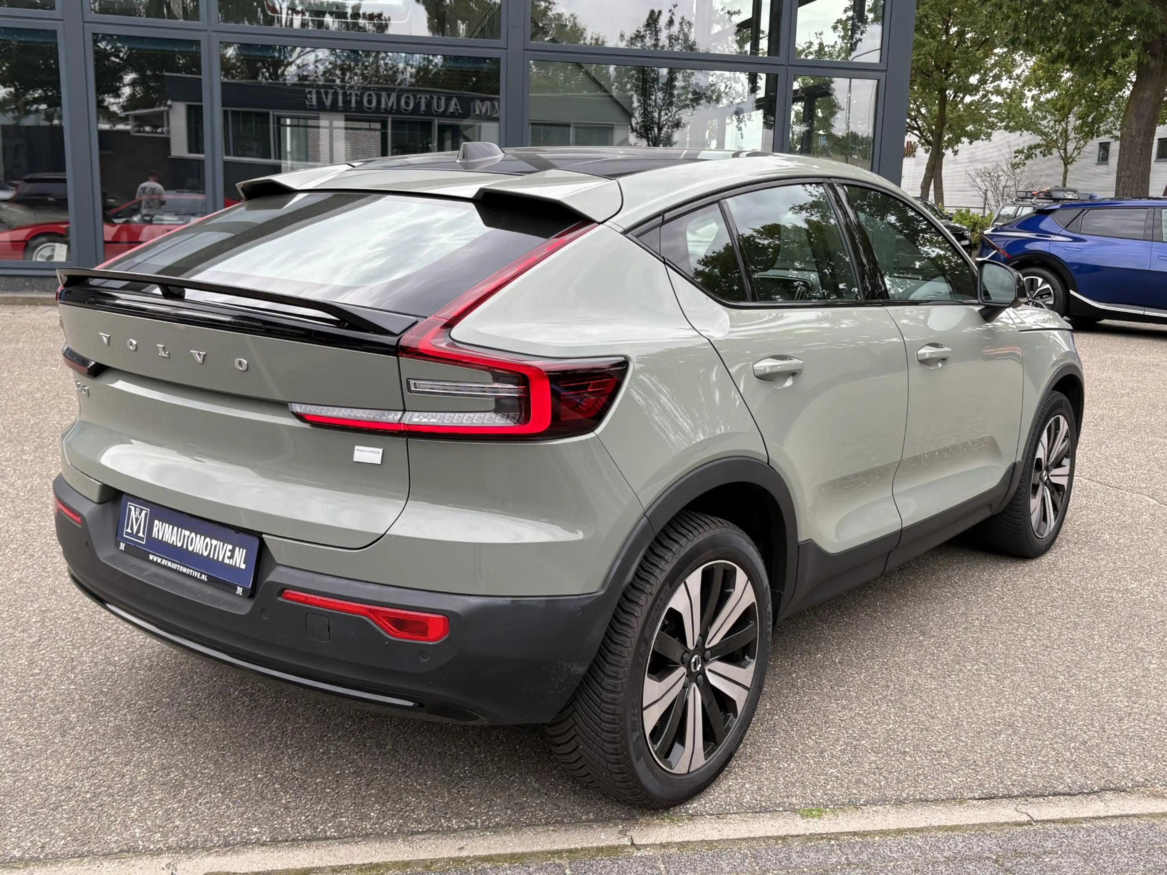 Volvo C40 Recharge Ultimate 69 kWh WAMTEPOMP | STOEL/STUURVE — photo 9