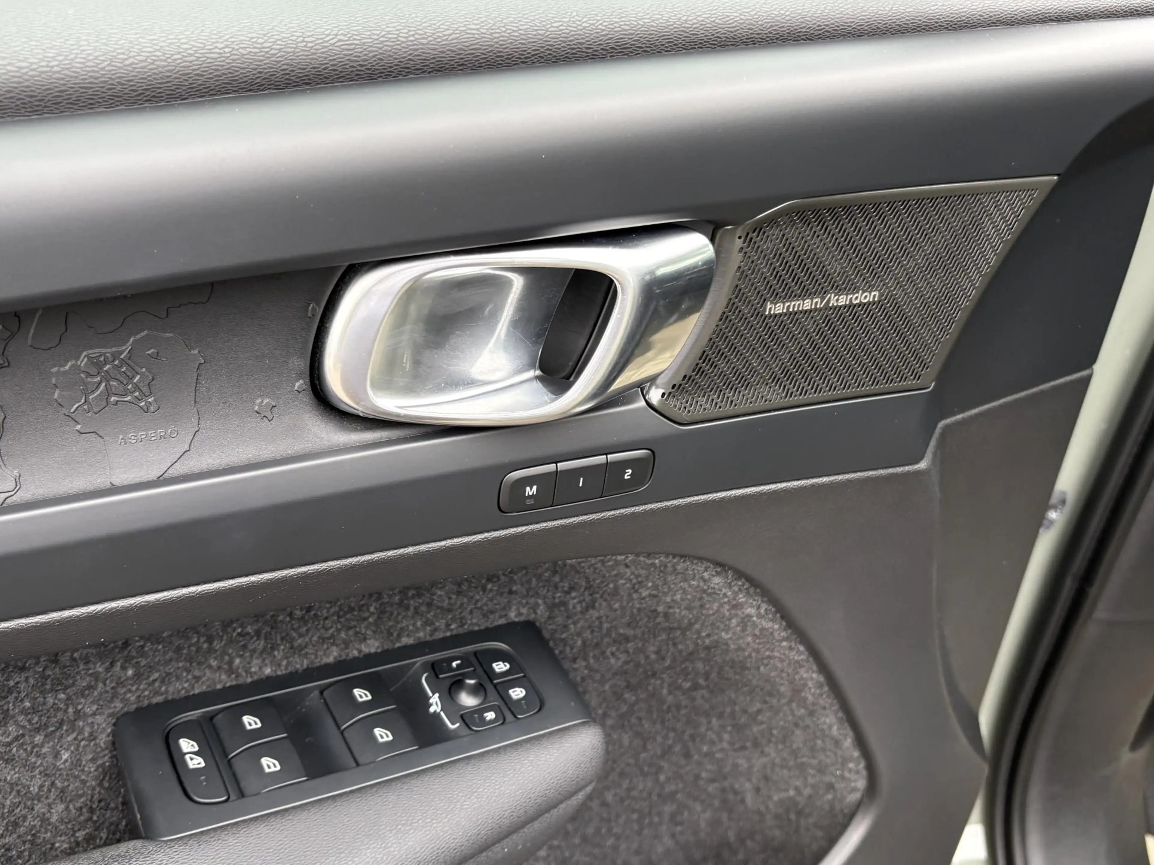 Volvo C40 Recharge Ultimate 69 kWh WAMTEPOMP | STOEL/STUURVE — photo 22
