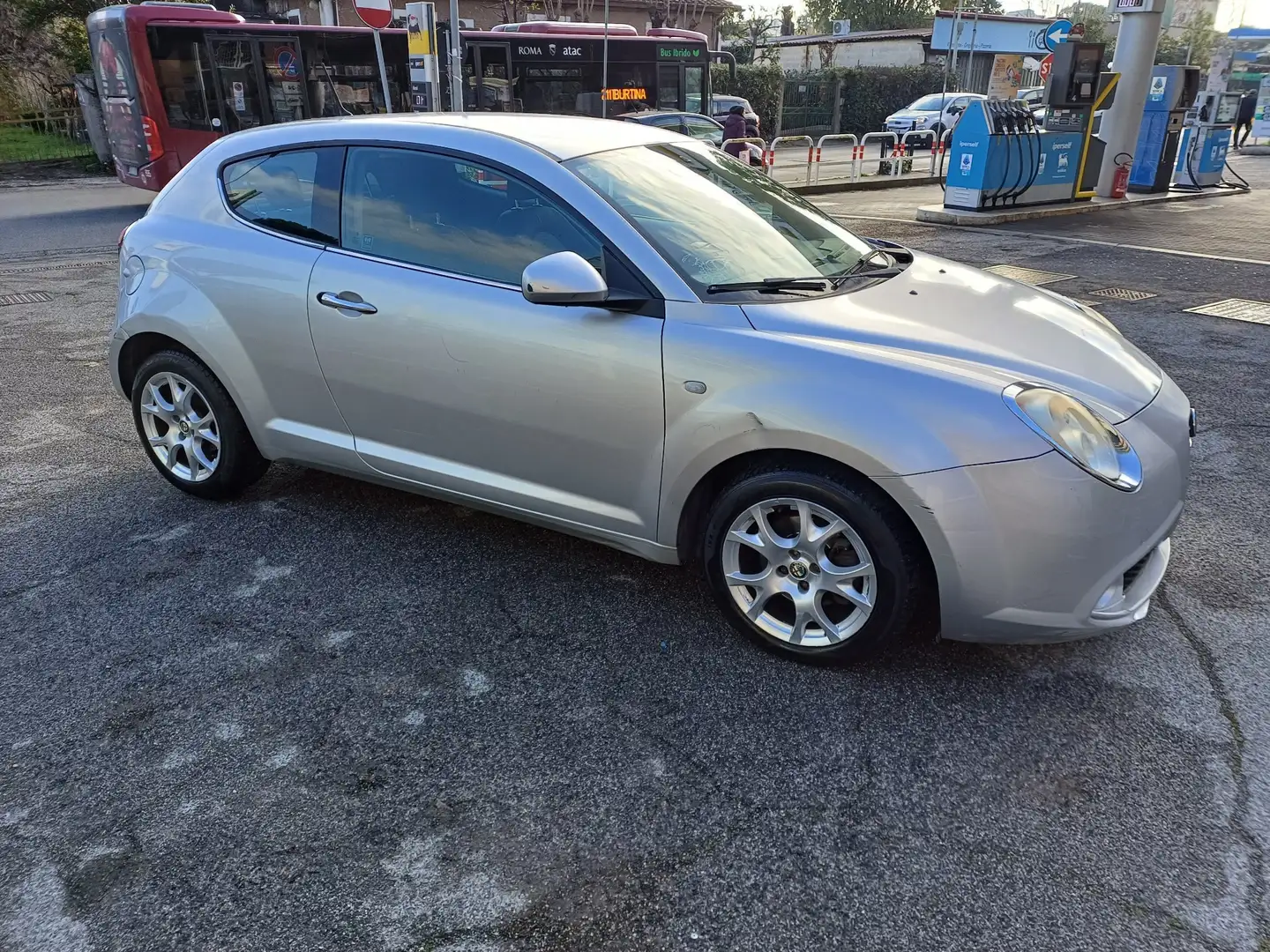 Alfa Romeo MiTo MiTo 1.3 jtdm-2 Distinctive sport pack s Silber - 2